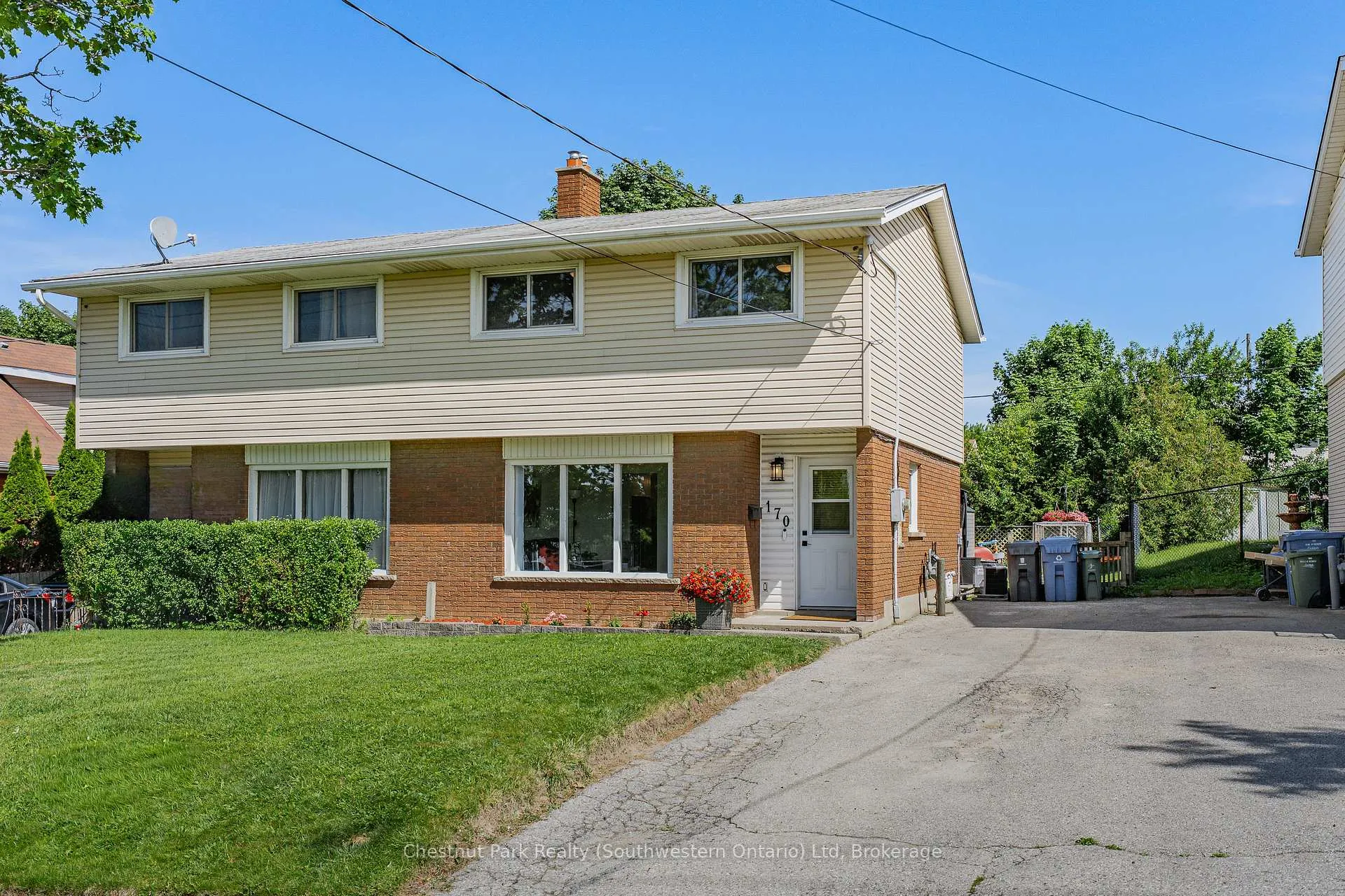 Photo 6 of 170 Willow Road, Guelph, Junction/Onward Willow — HOMEH