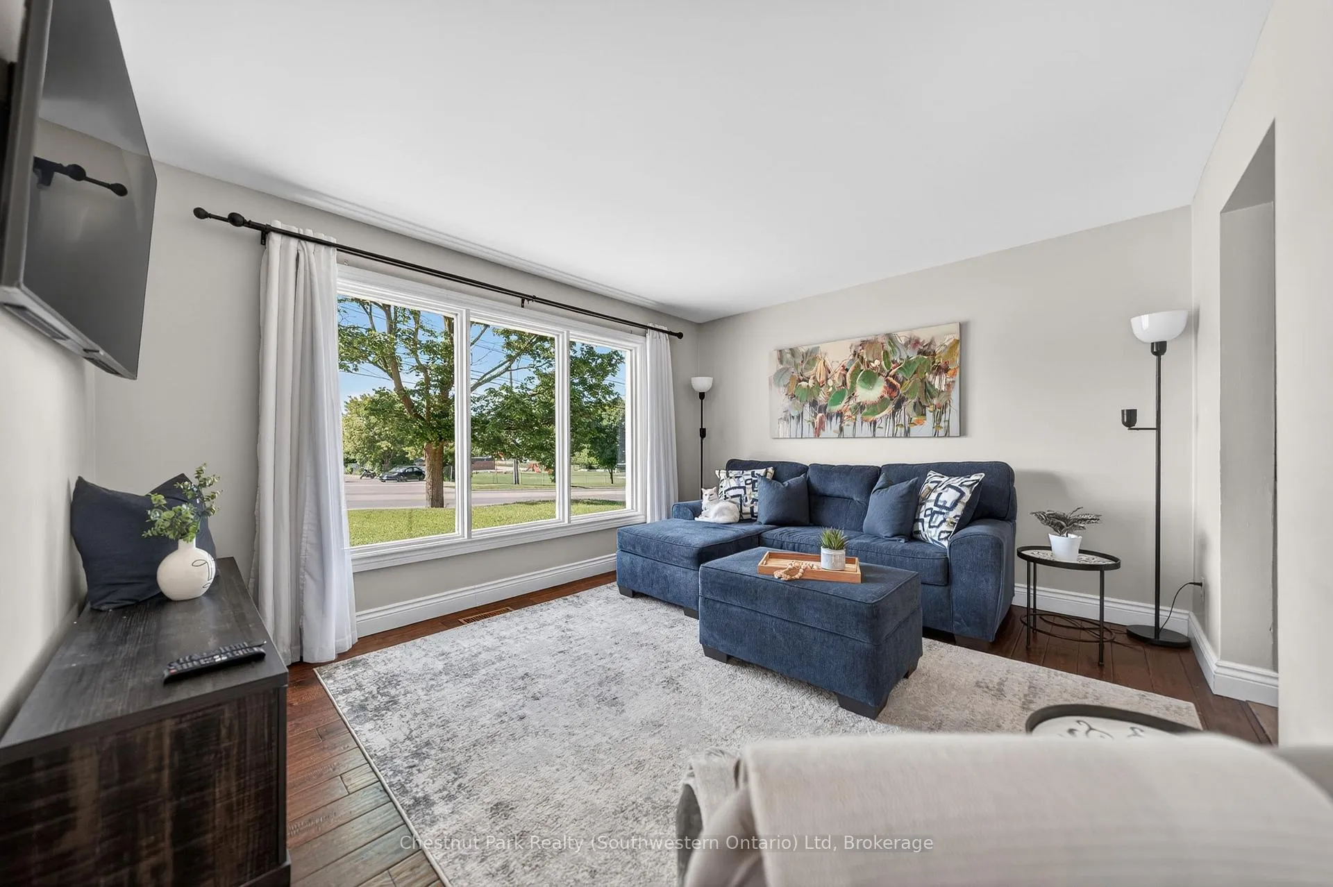 Photo 9 of 170 Willow Road, Guelph, Junction/Onward Willow — HOMEH