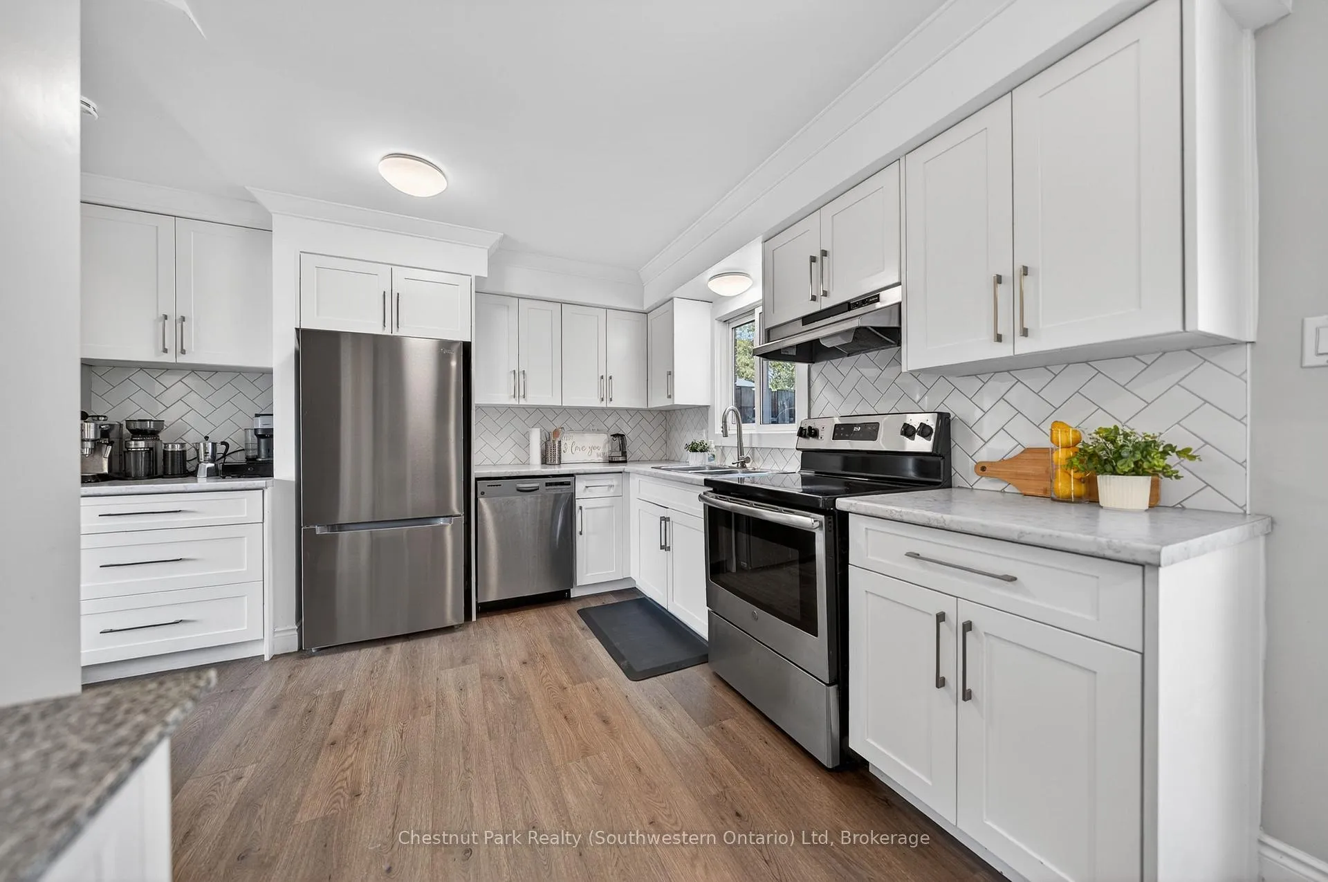Photo 17 of 170 Willow Road, Guelph, Junction/Onward Willow — HOMEH