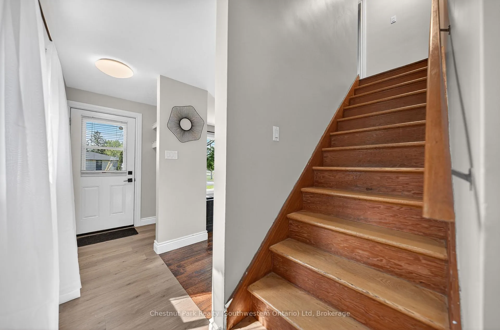 Photo 19 of 170 Willow Road, Guelph, Junction/Onward Willow — HOMEH