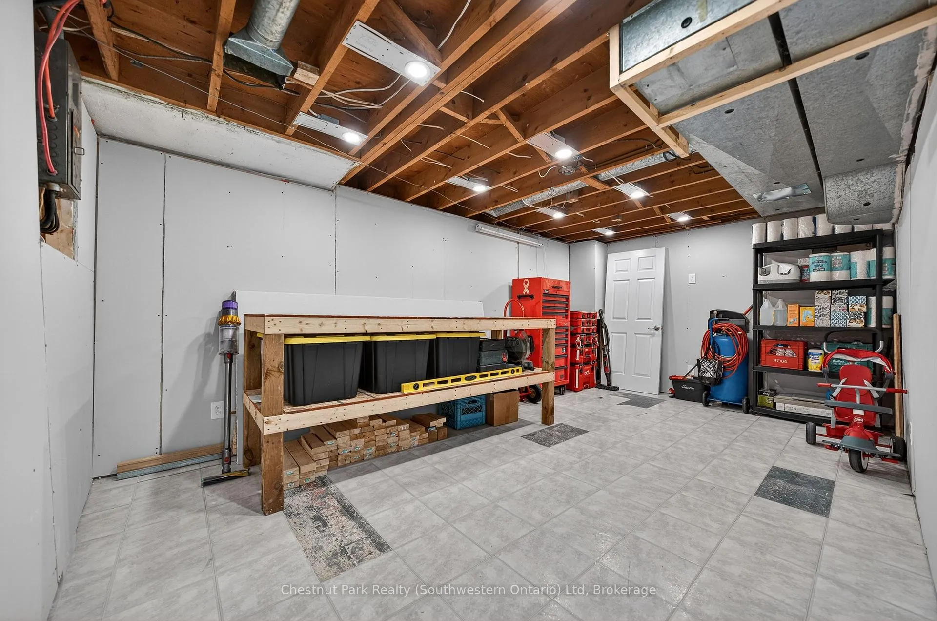 Photo 27 of 170 Willow Road, Guelph, Junction/Onward Willow — HOMEH