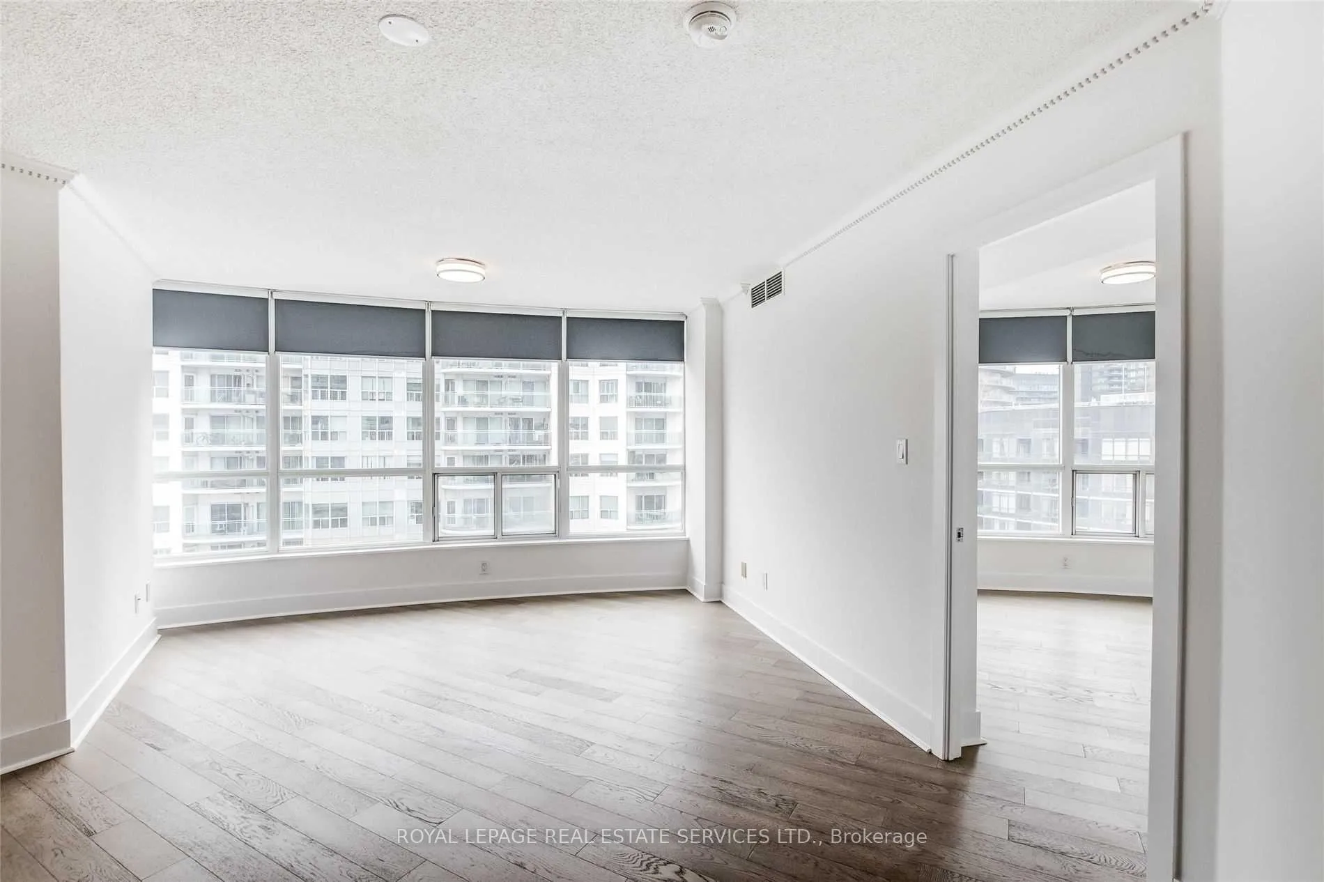 Photo 14 of Unit 709, 550 Queens Quay, Toronto, Waterfront Communities — HOMEH
