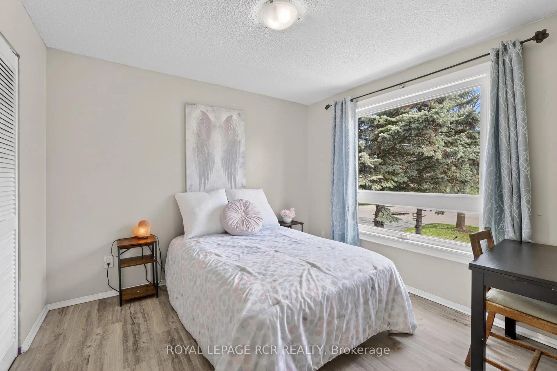 Photo 13 of 296 Whitehead Crescent, Caledon, Bolton North — HOMEH