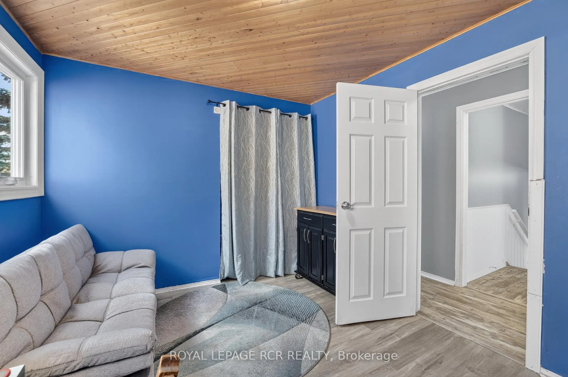 Photo 16 of 296 Whitehead Crescent, Caledon, Bolton North — HOMEH