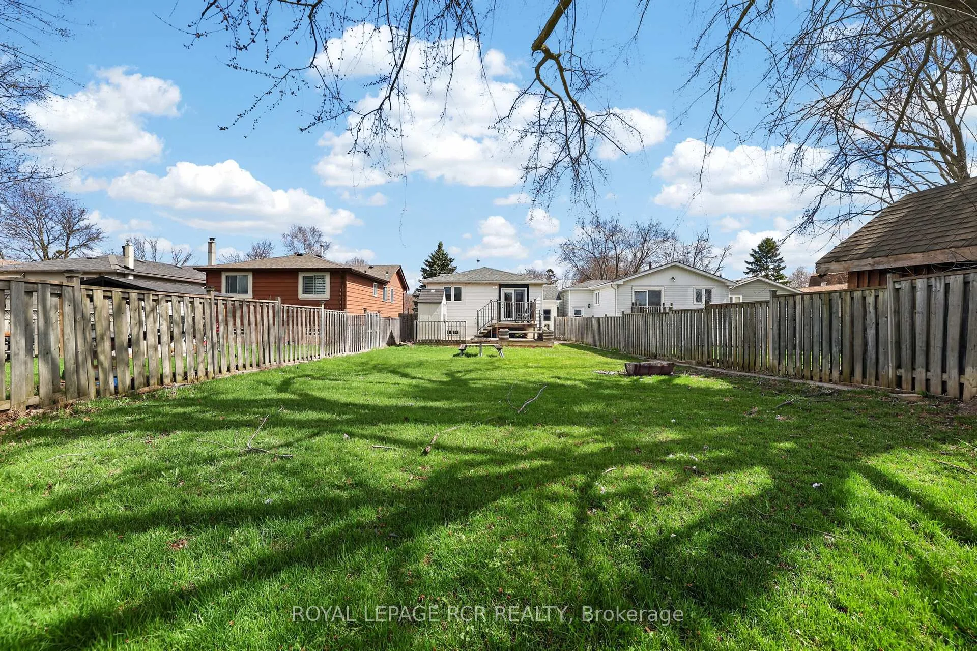Photo 31 of 296 Whitehead Crescent, Caledon, Bolton North — HOMEH