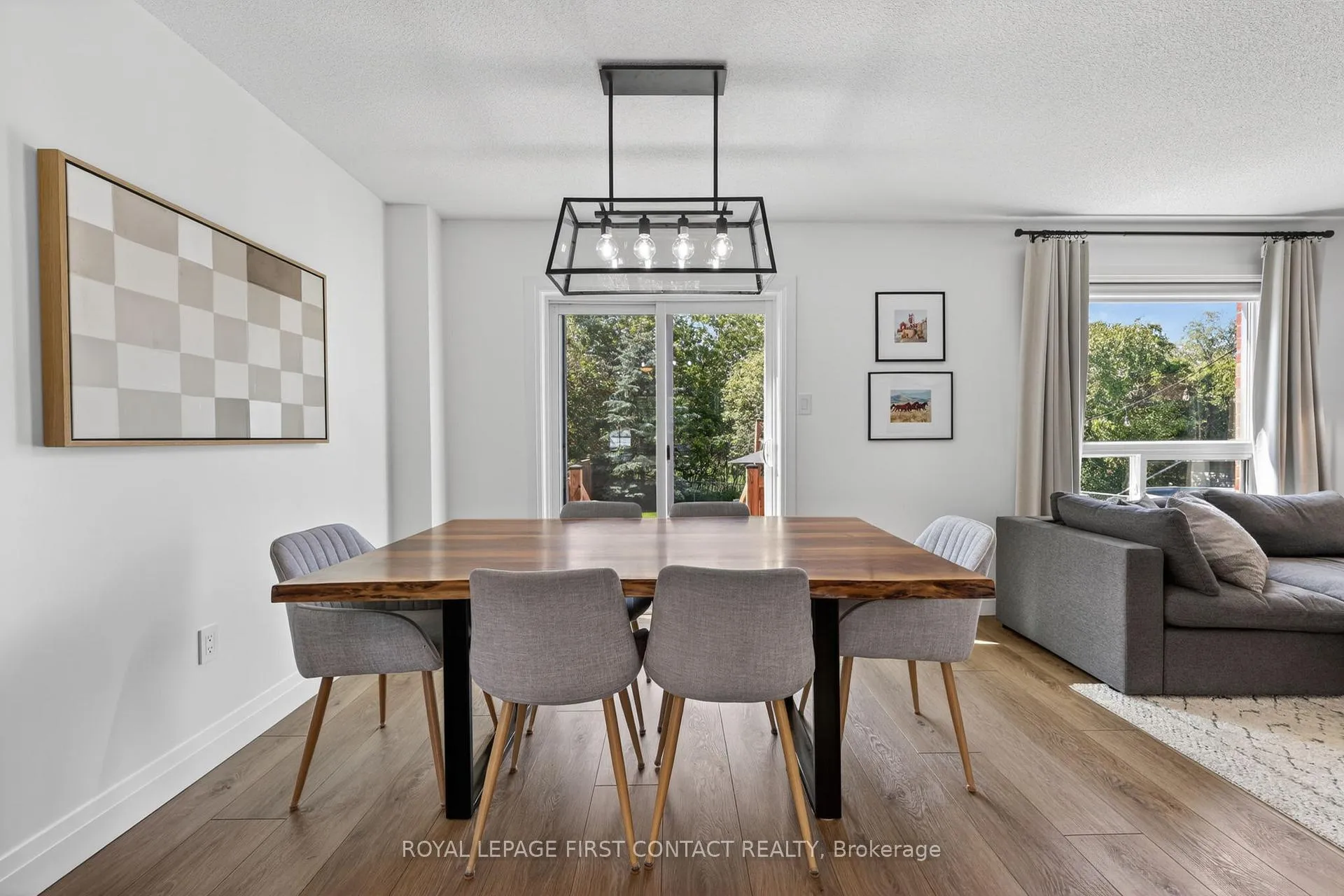 Photo 7 of 1292 Vincent Crescent, Innisfil, Alcona — HOMEH