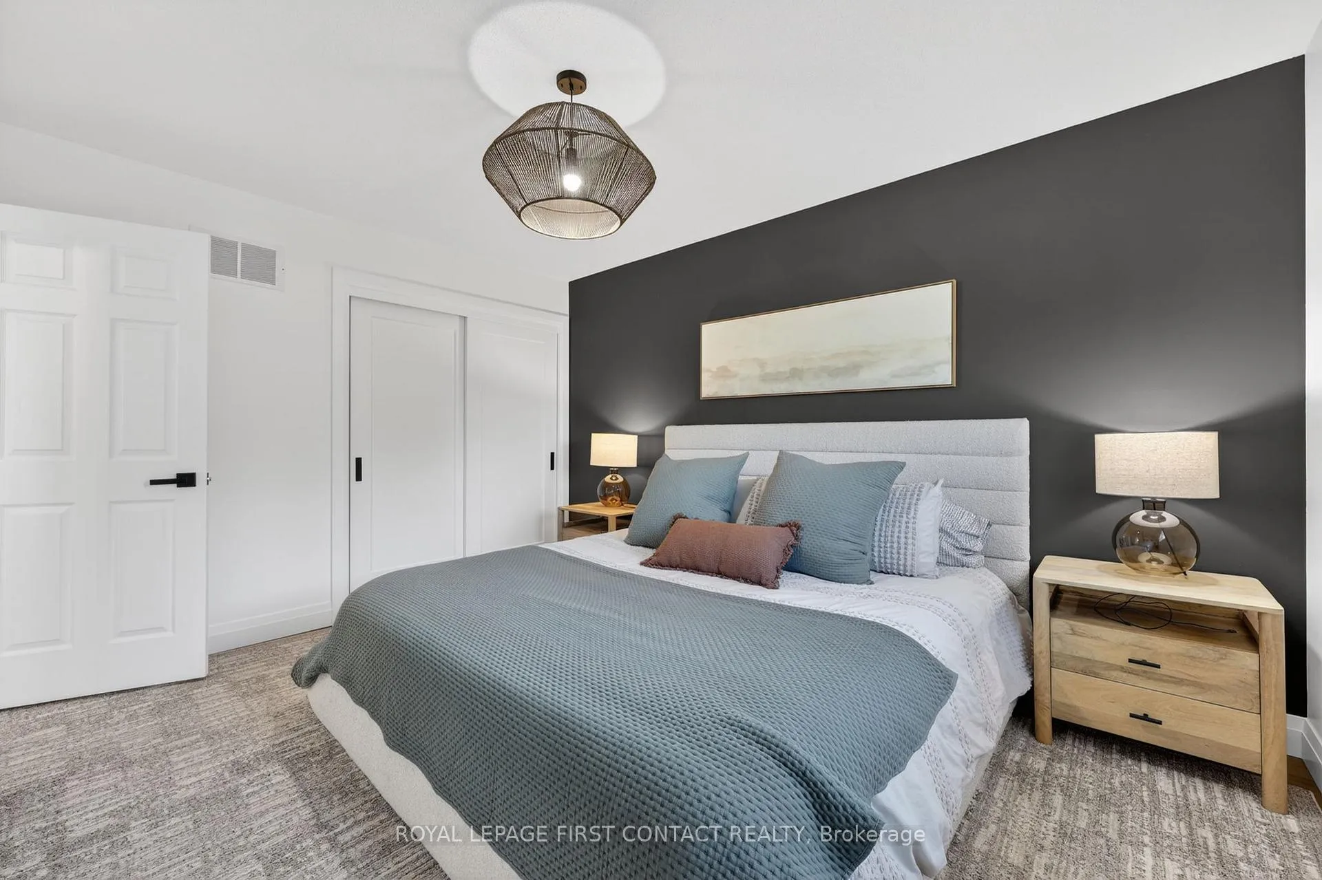 Photo 15 of 1292 Vincent Crescent, Innisfil, Alcona — HOMEH