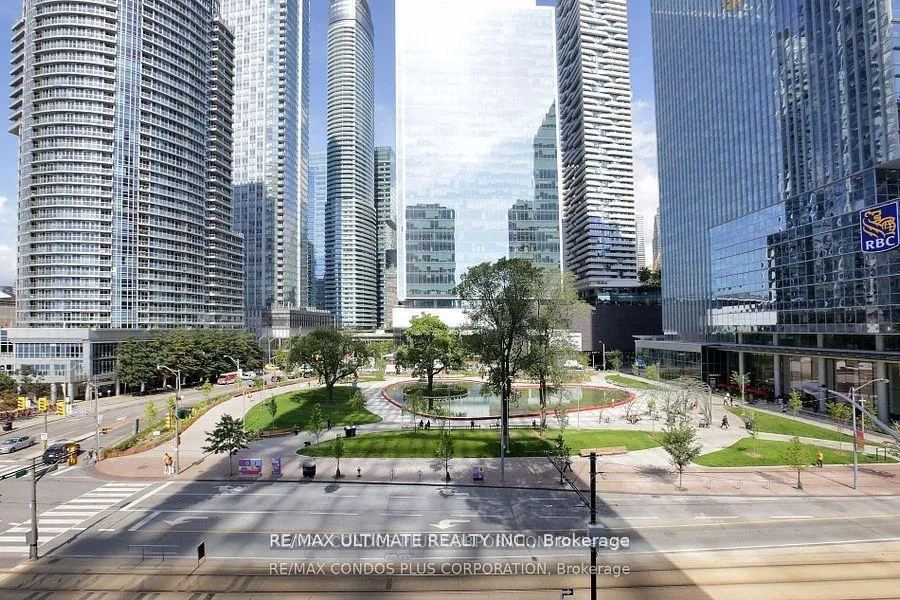 Photo 12 of Unit 601, 77 Harbour Square, Toronto, Waterfront Communities — HOMEH