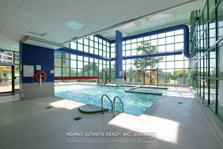 Photo 13 of Unit 601, 77 Harbour Square, Toronto, Waterfront Communities — HOMEH
