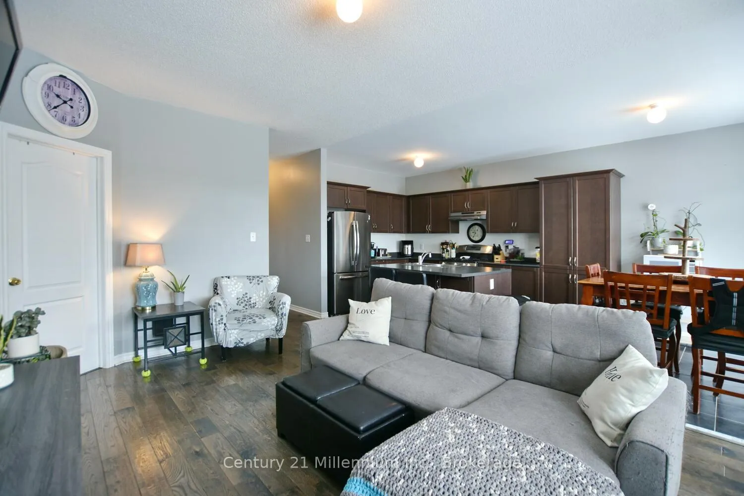 Photo 21 of 133 White Sands Way, Wasaga Beach — HOMEH