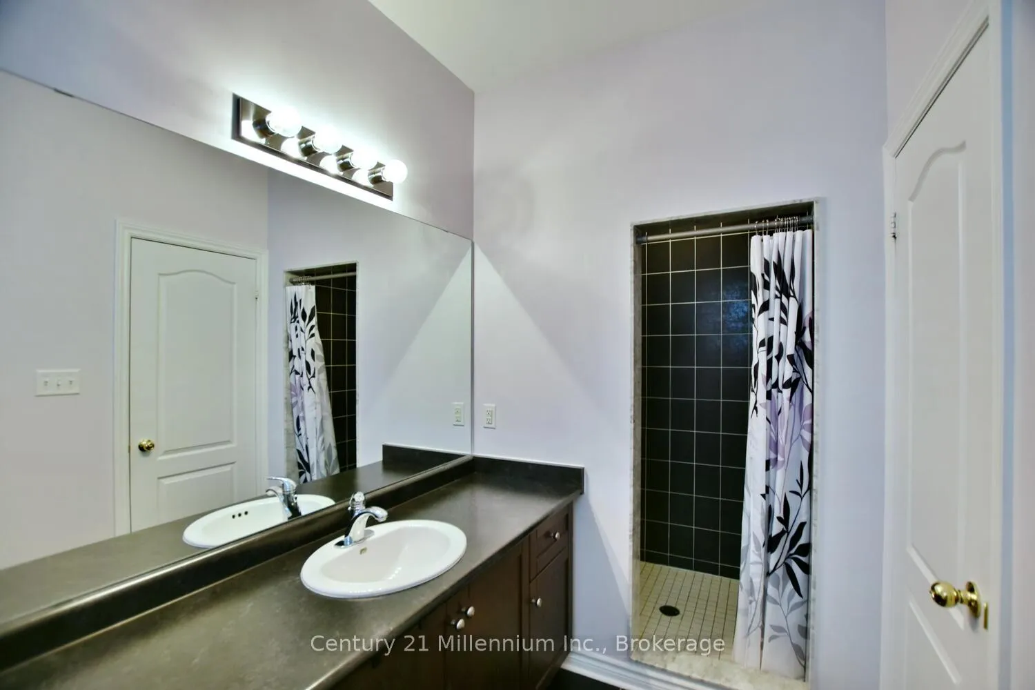 Photo 28 of 133 White Sands Way, Wasaga Beach — HOMEH