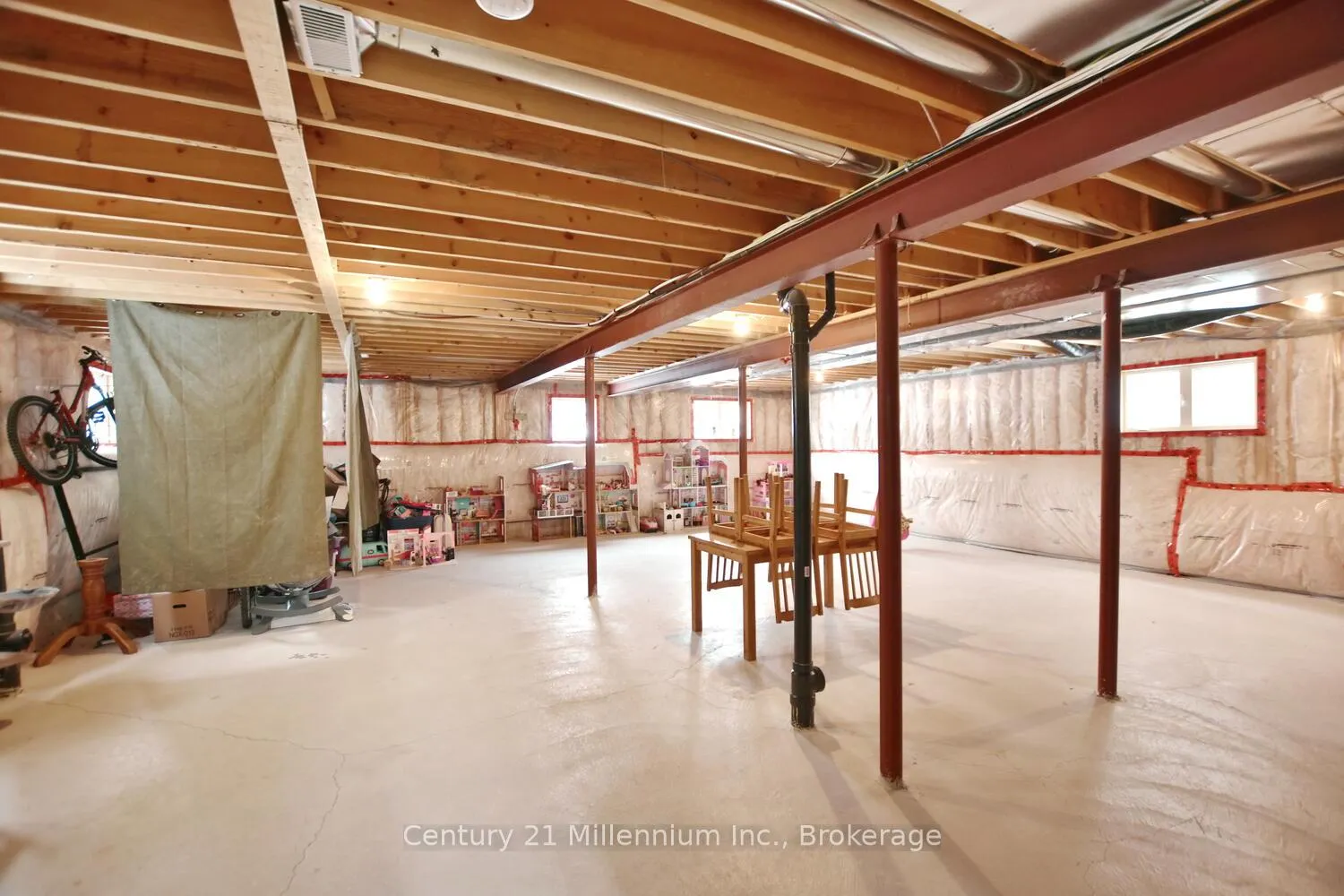 Photo 38 of 133 White Sands Way, Wasaga Beach — HOMEH