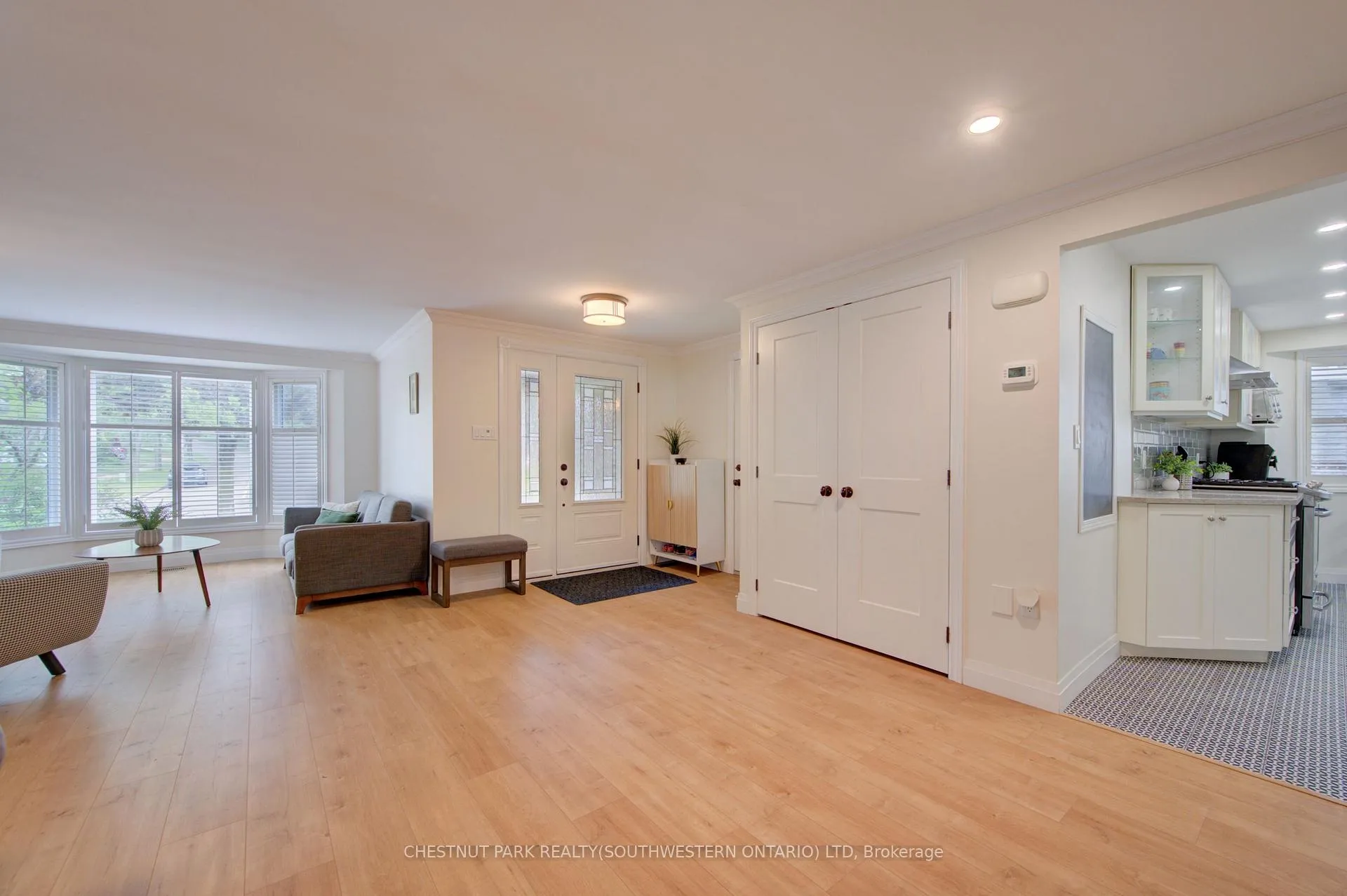 Photo 4 of 363 Morrison Road, Kitchener, Centreville Chicopee — HOMEH