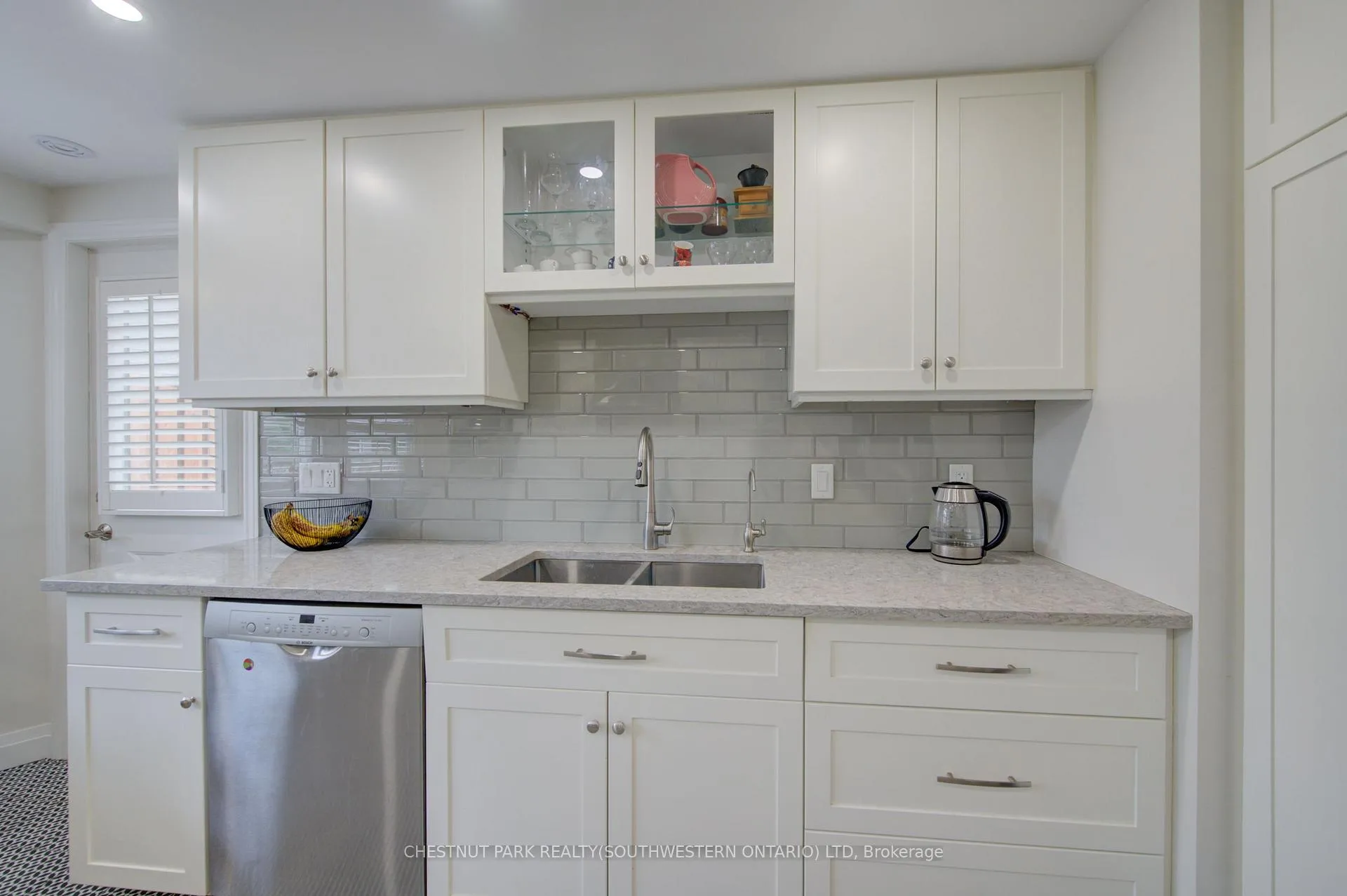 Photo 13 of 363 Morrison Road, Kitchener, Centreville Chicopee — HOMEH