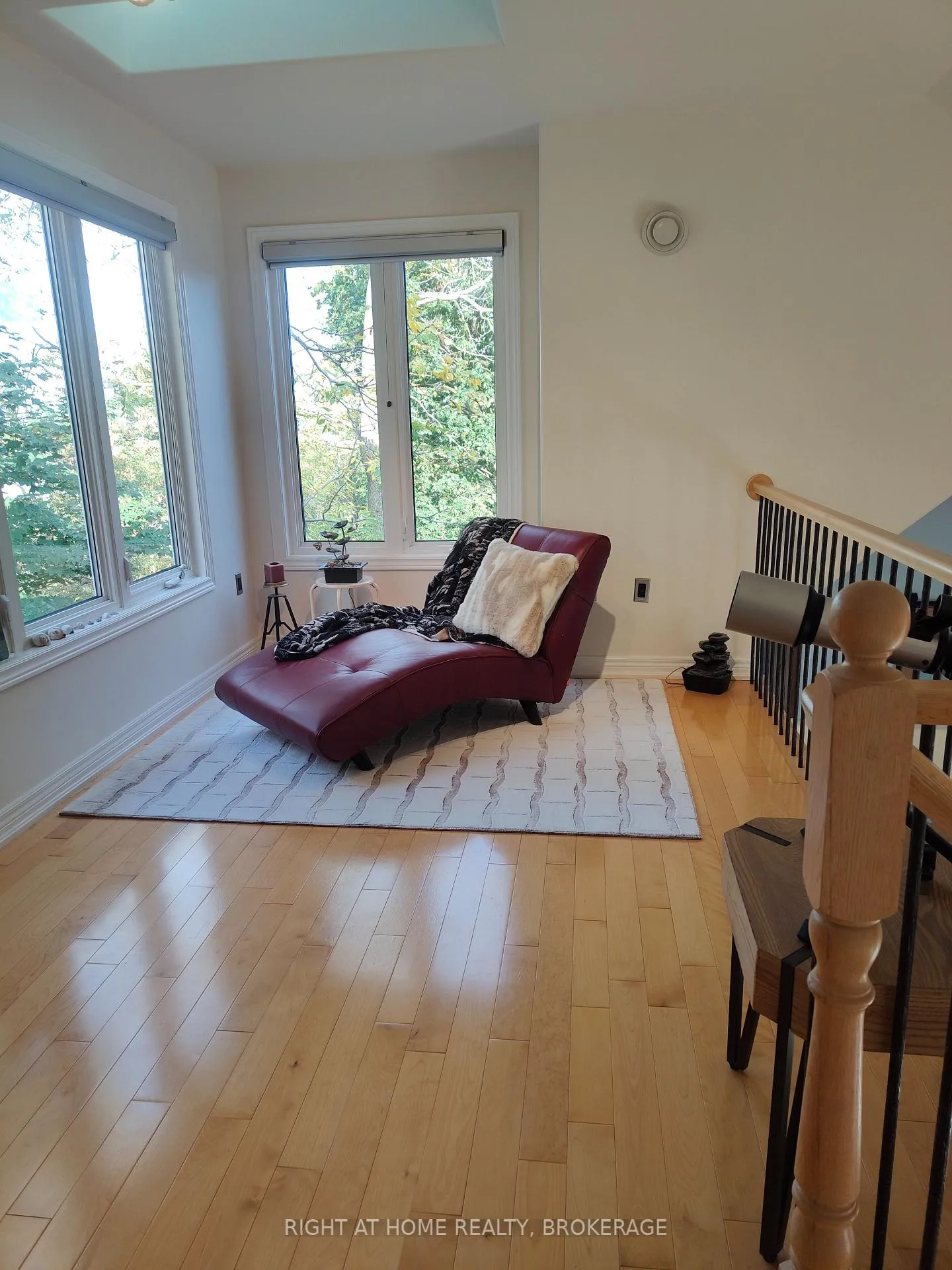 Photo 38 of 22 Ursula Avenue, St. Catharines, Burleigh Hill — HOMEH