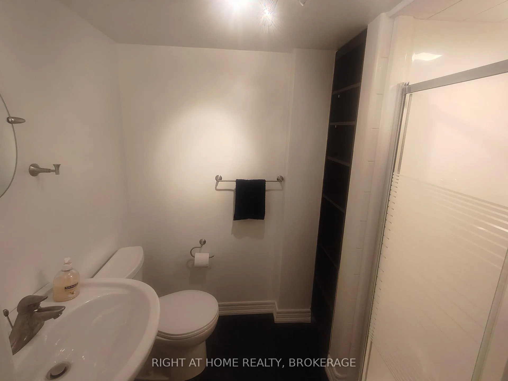 Photo 50 of 22 Ursula Avenue, St. Catharines, Burleigh Hill — HOMEH