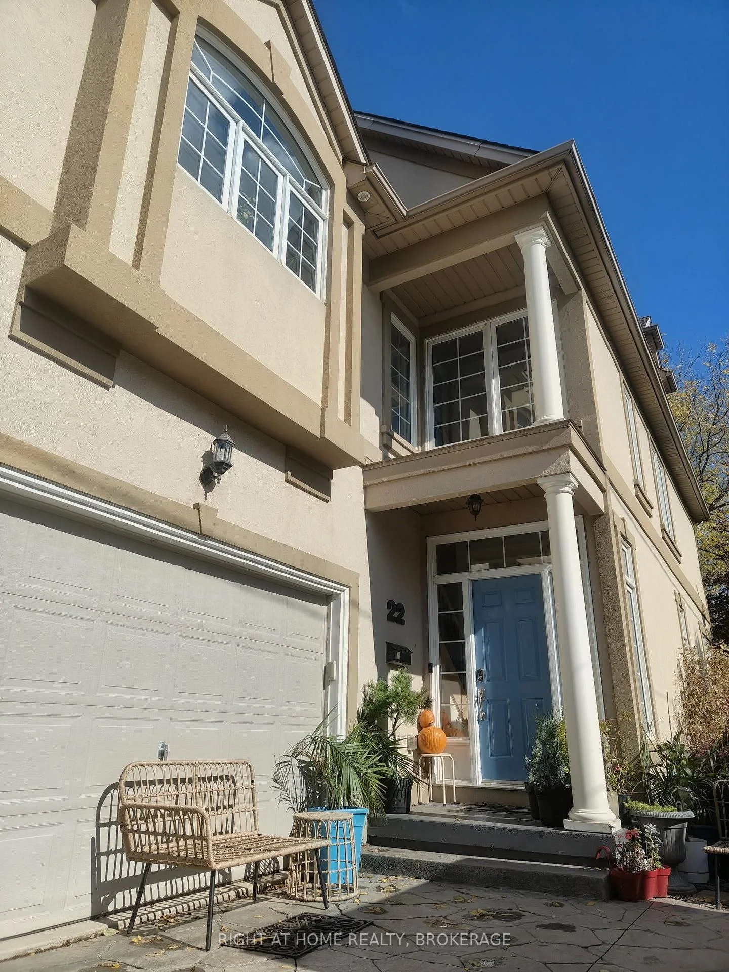 Photo 52 of 22 Ursula Avenue, St. Catharines, Burleigh Hill — HOMEH