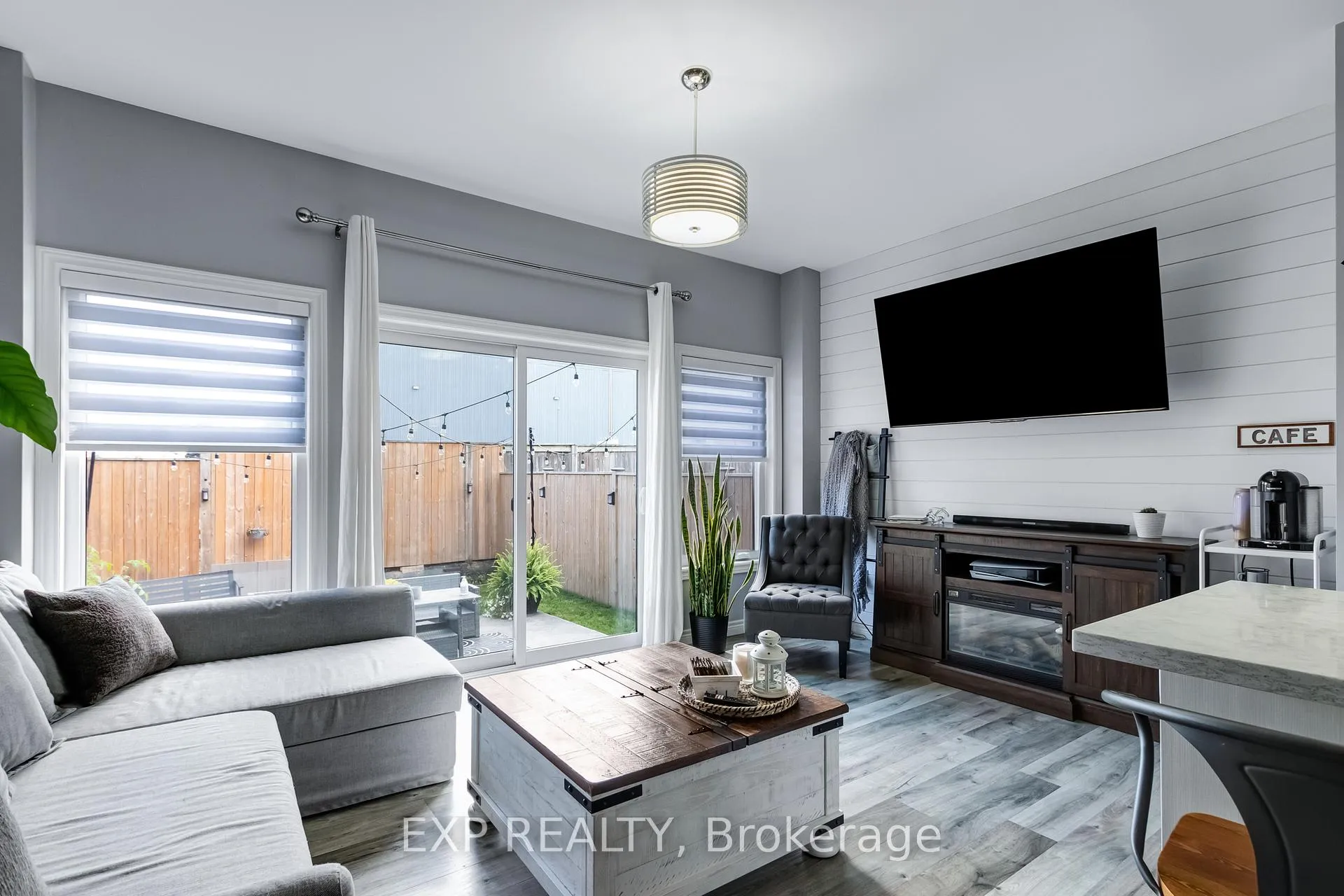 Photo 7 of 688 Dunn Avenue, Hamilton, Parkview — HOMEH