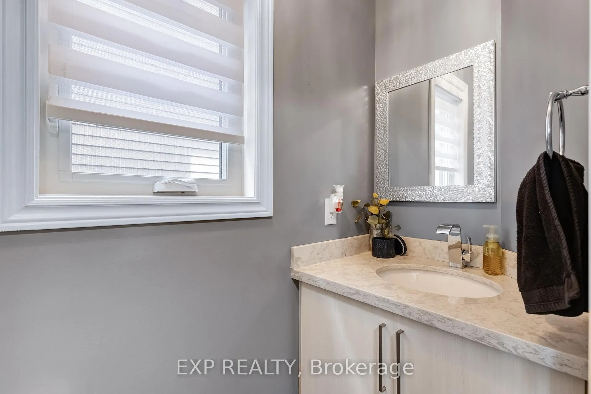Photo 16 of 688 Dunn Avenue, Hamilton, Parkview — HOMEH