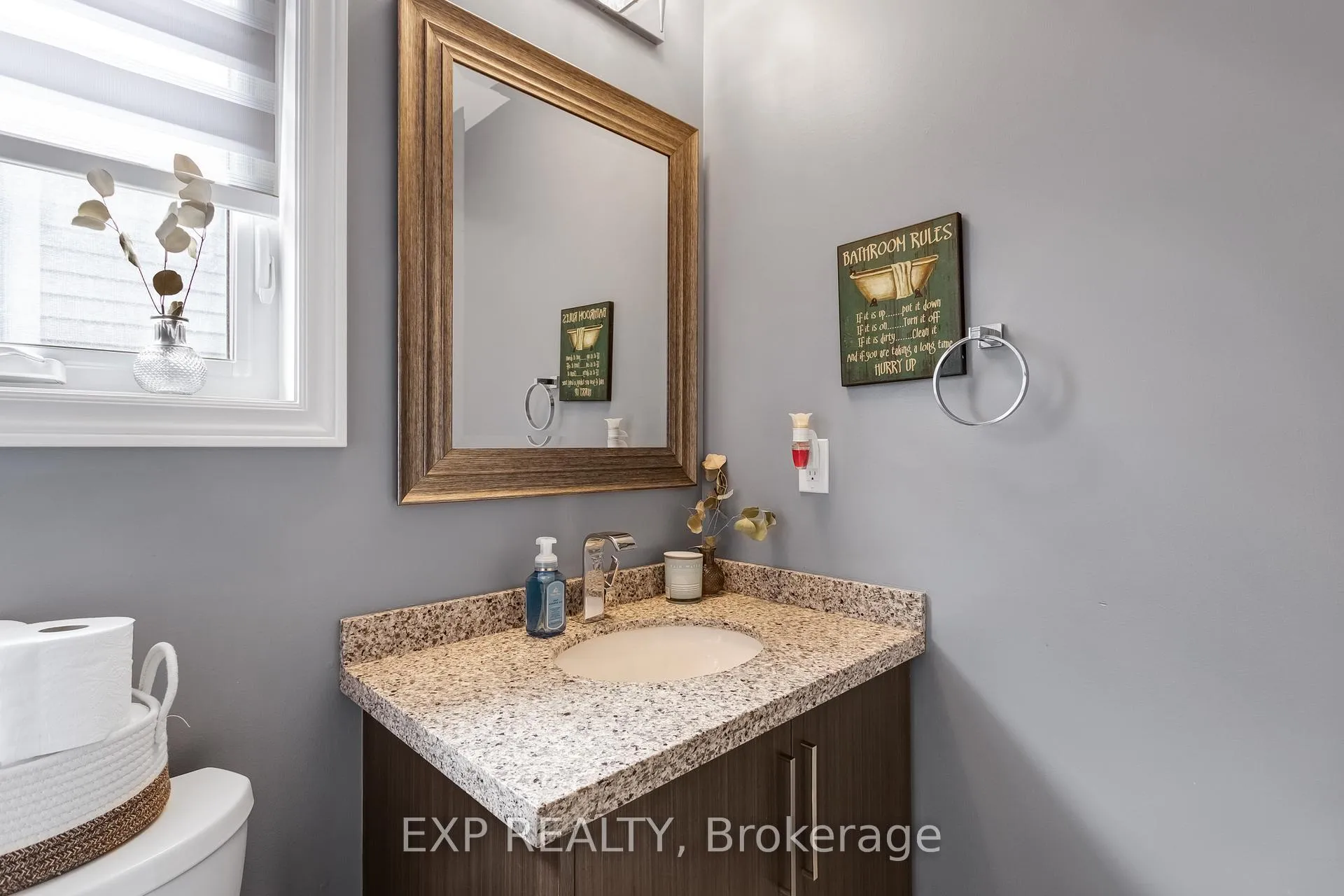 Photo 24 of 688 Dunn Avenue, Hamilton, Parkview — HOMEH