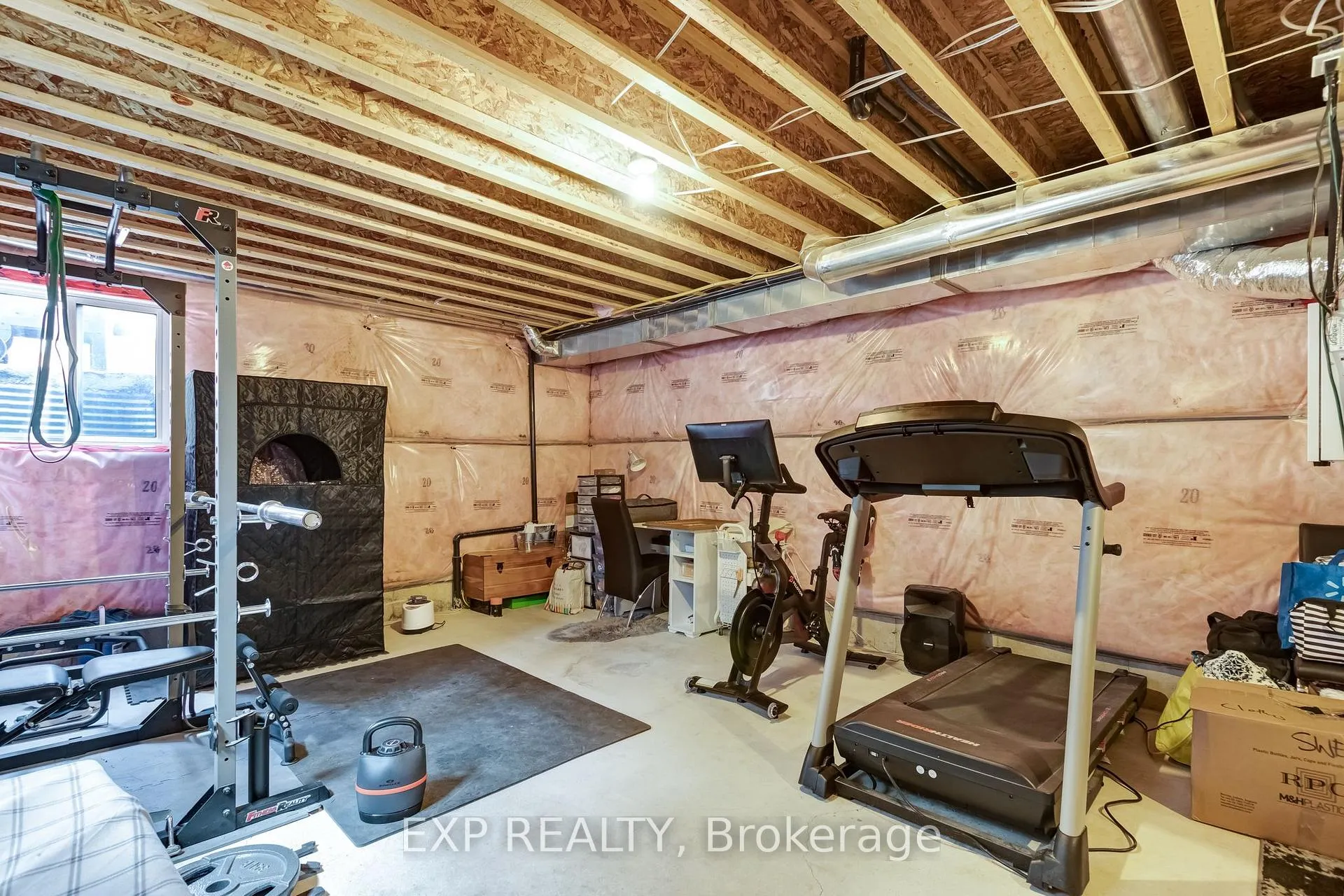 Photo 27 of 688 Dunn Avenue, Hamilton, Parkview — HOMEH