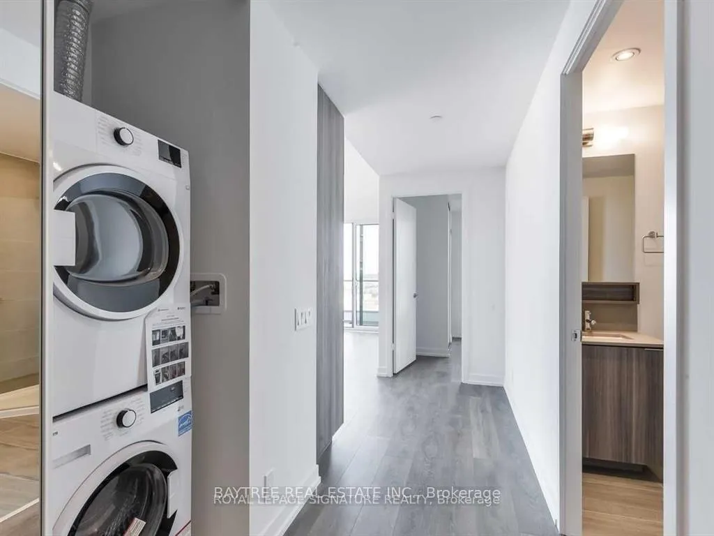 Photo 6 of Unit 1910, 5 Buttermill Avenue, Vaughan, Vaughan Corporate Centre — HOMEH