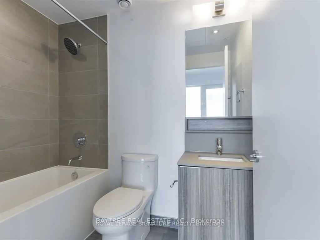 Photo 11 of Unit 1910, 5 Buttermill Avenue, Vaughan, Vaughan Corporate Centre — HOMEH
