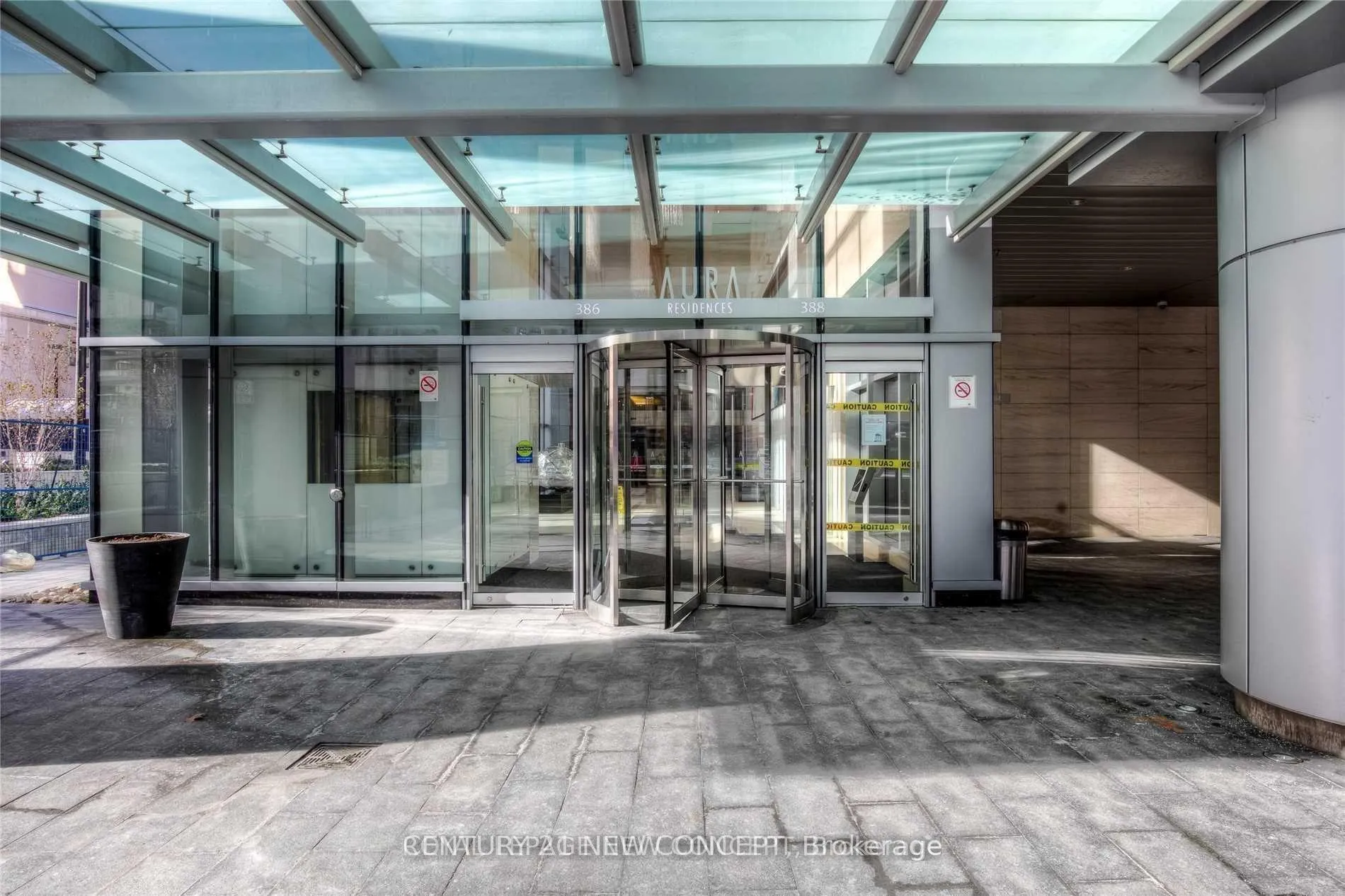 Photo 4 of Unit 3512, 386 Yonge Street, Toronto, Bay Street Corridor — HOMEH