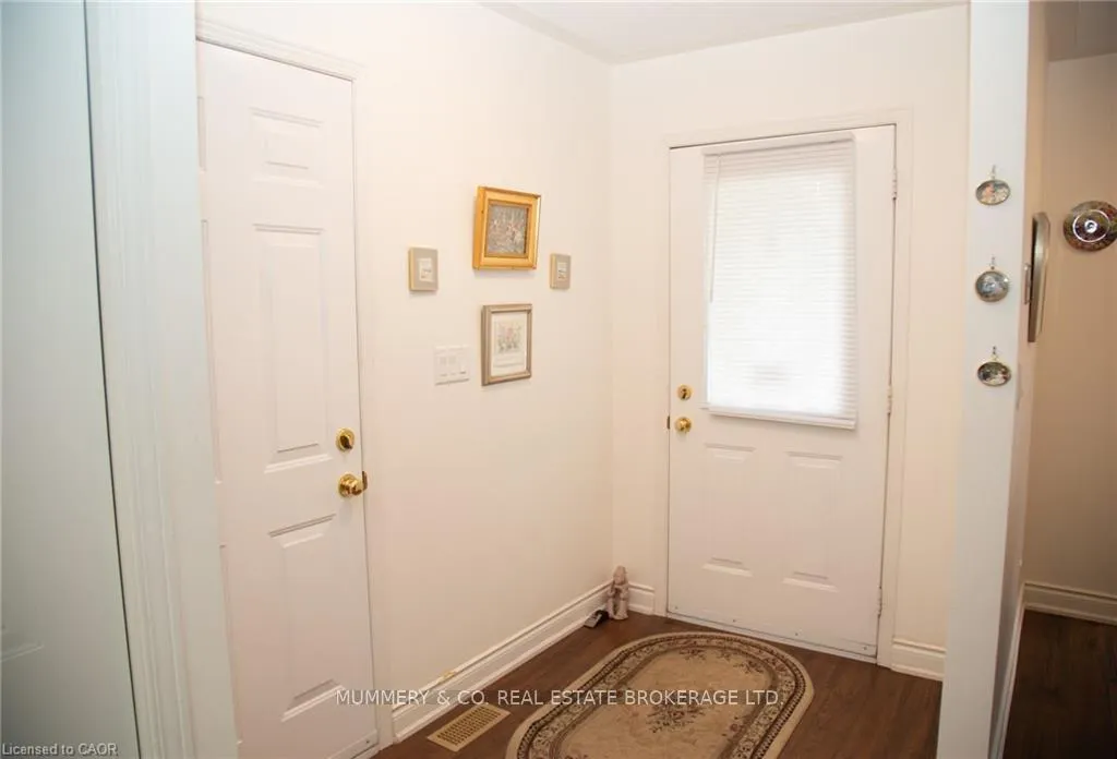 Photo 6 of 630 Greenock Street, Norfolk, Port Dover — HOMEH