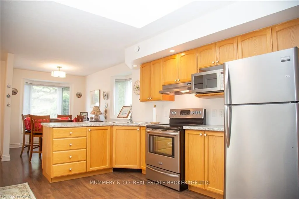Photo 9 of 630 Greenock Street, Norfolk, Port Dover — HOMEH
