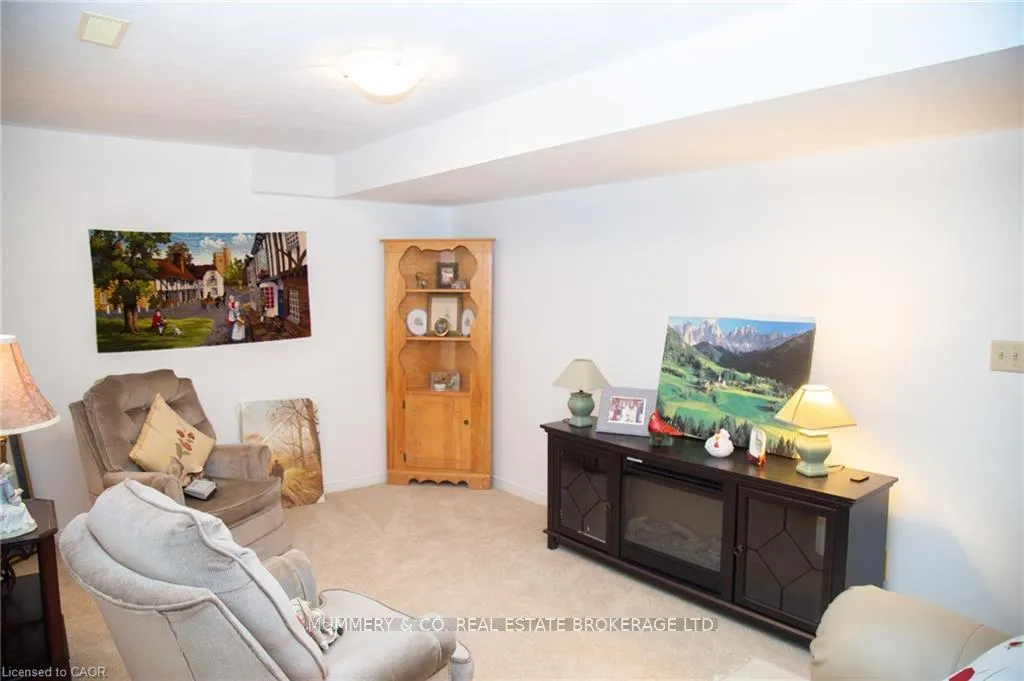 Photo 33 of 630 Greenock Street, Norfolk, Port Dover — HOMEH