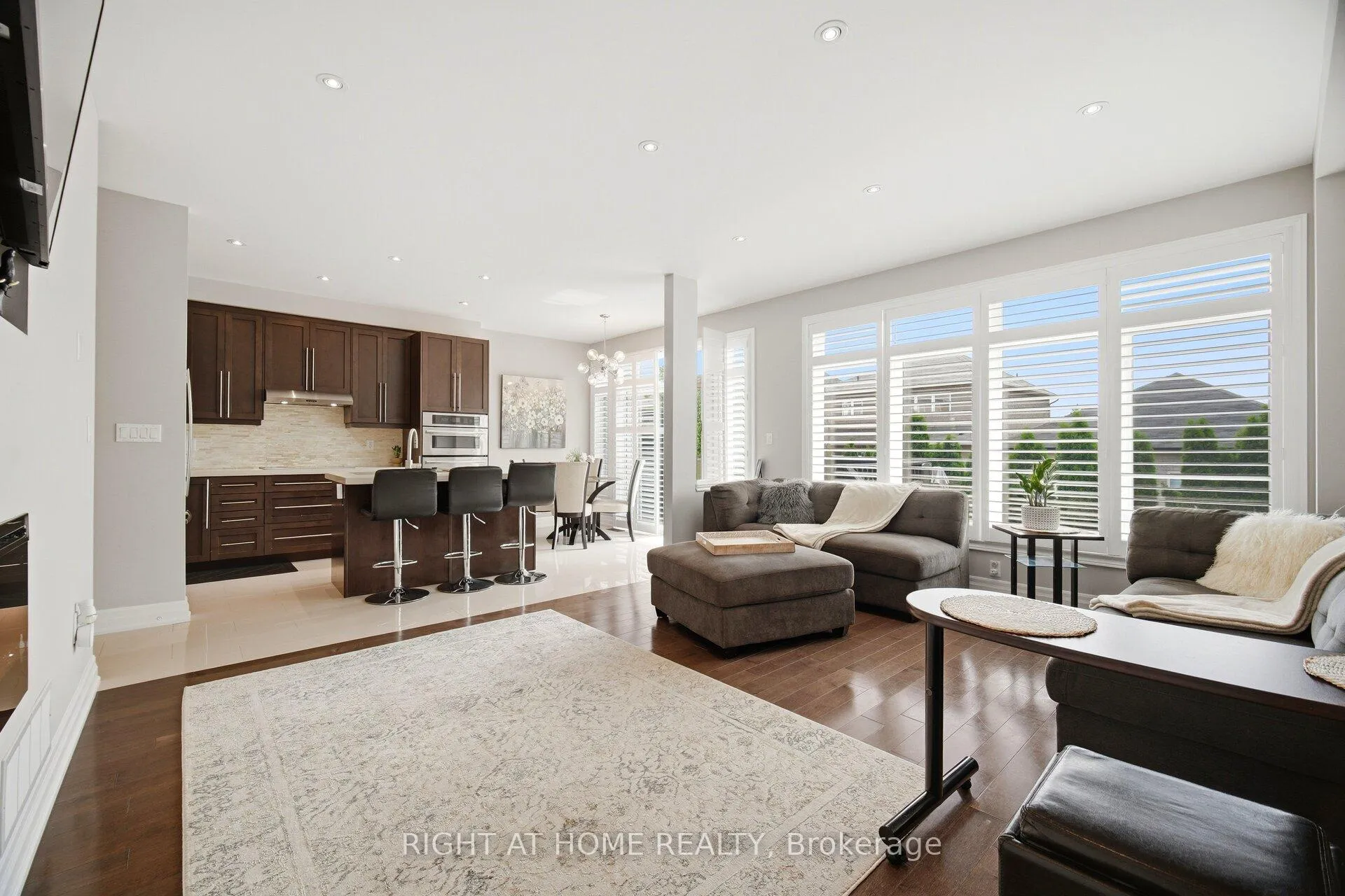 Photo 12 of 156 Gunby Boulevard, Hamilton, Waterdown — HOMEH