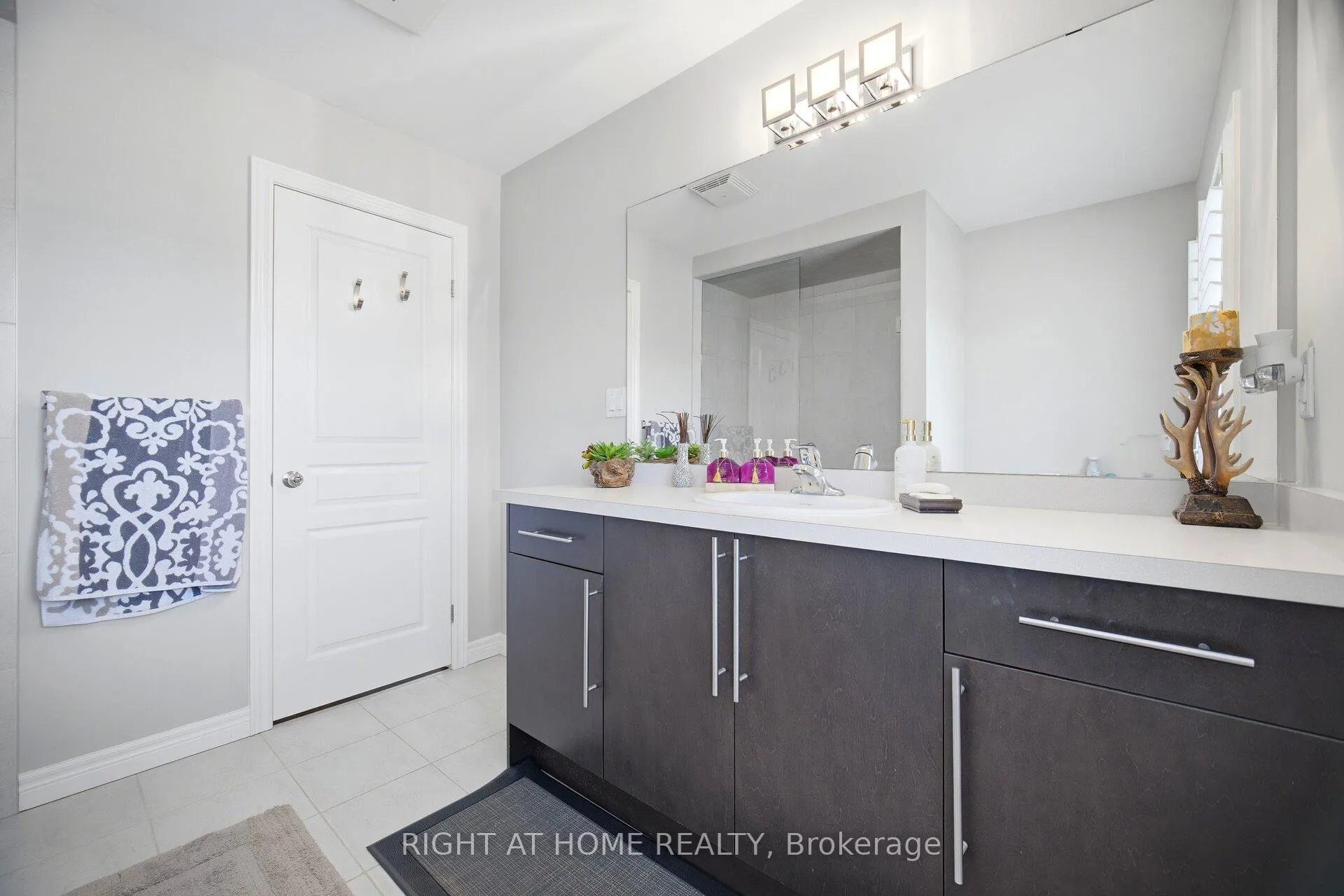 Photo 27 of 156 Gunby Boulevard, Hamilton, Waterdown — HOMEH