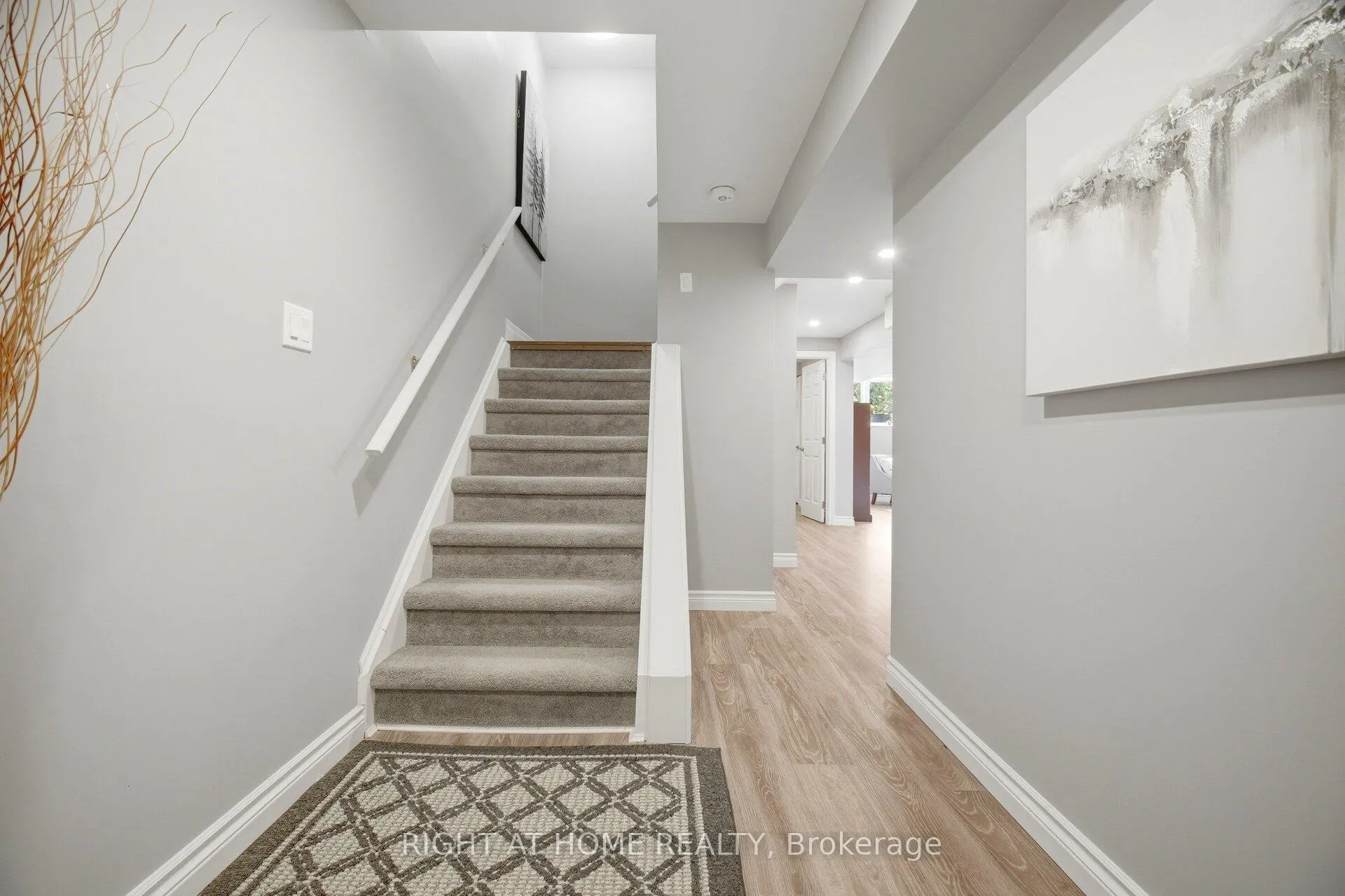 Photo 28 of 156 Gunby Boulevard, Hamilton, Waterdown — HOMEH