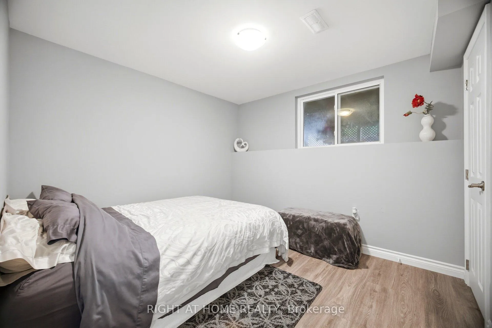 Photo 34 of 156 Gunby Boulevard, Hamilton, Waterdown — HOMEH