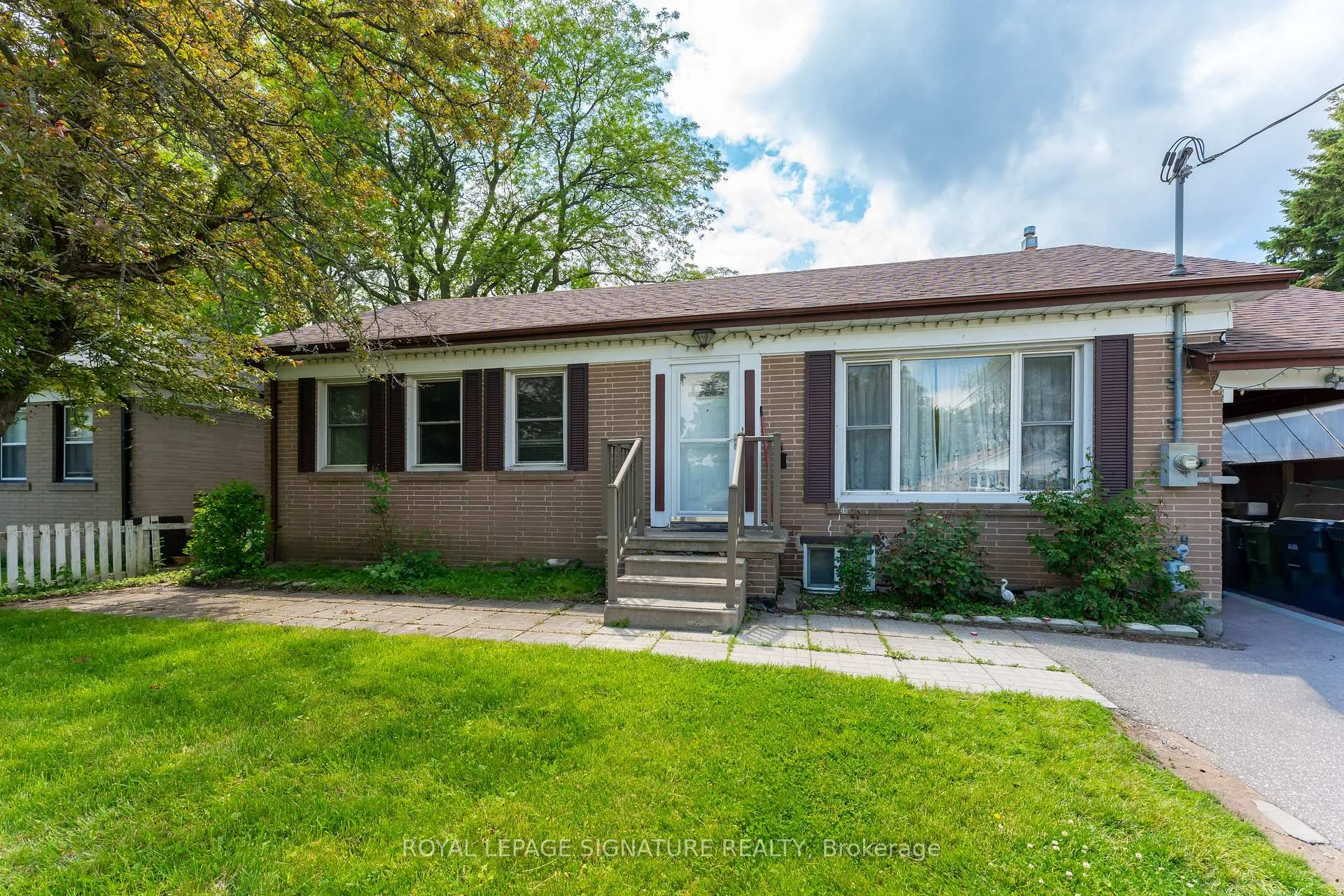 Photo of Unit Main, 14 Lawndale Road