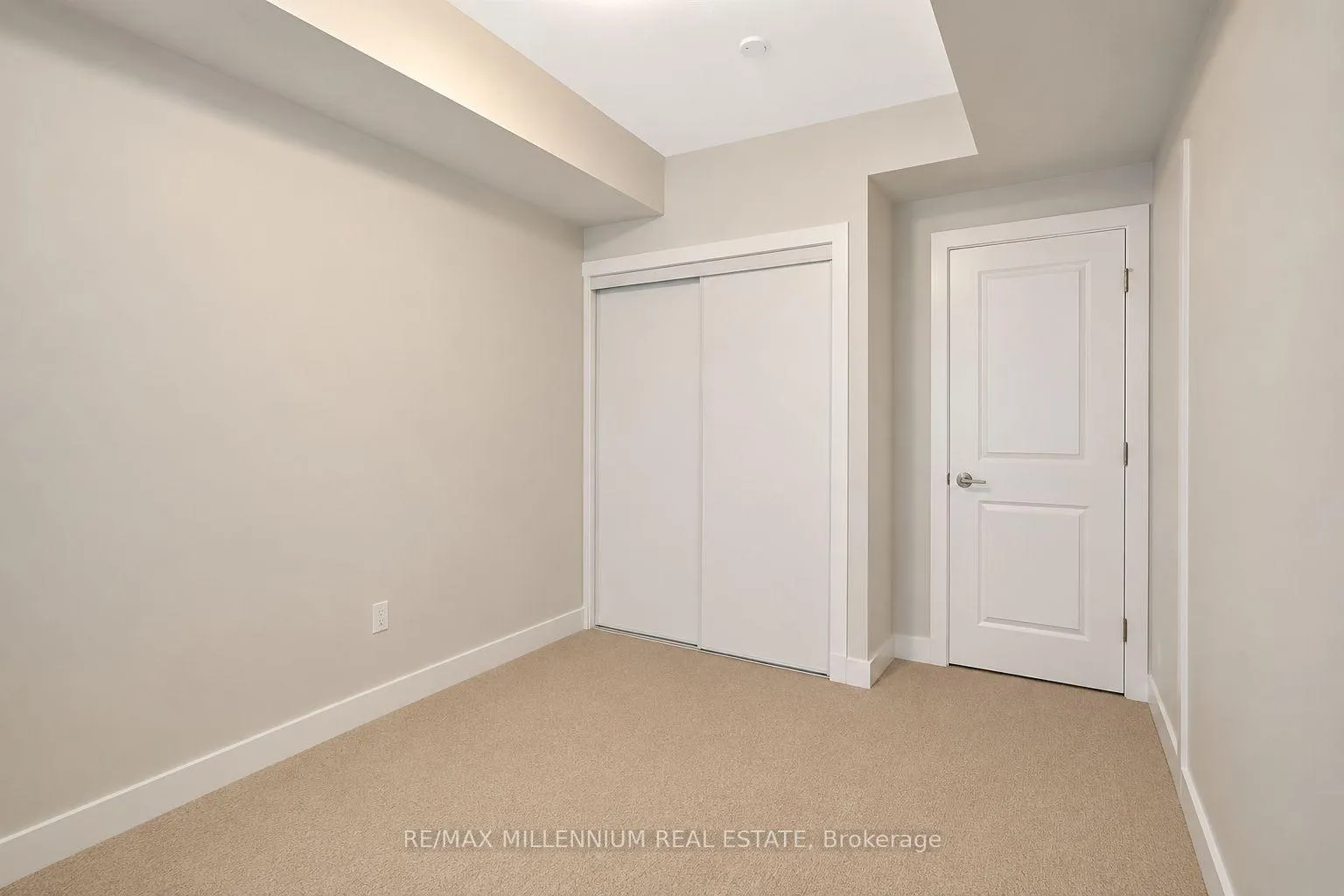 Photo 11 of Unit 110, 256 Royal York Boulevard, Etobicoke, Mimico — HOMEH