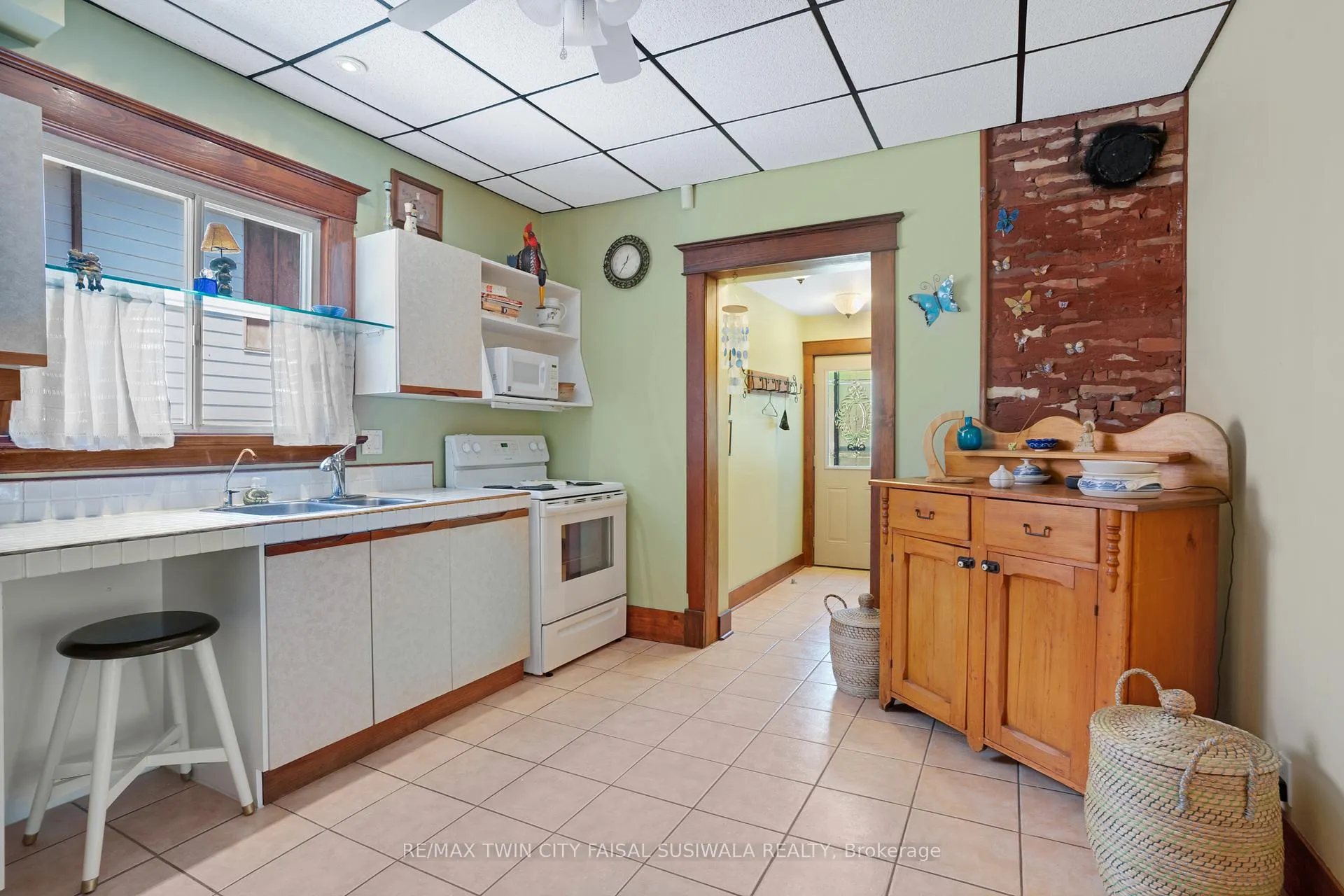 Photo 16 of 130 Moore Avenue, Kitchener — HOMEH