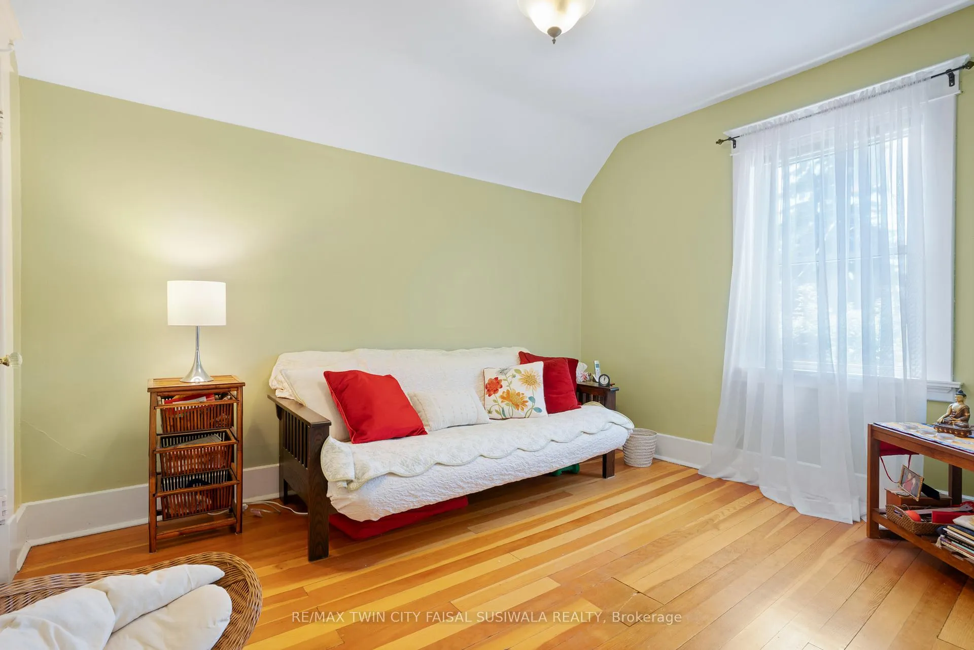 Photo 20 of 130 Moore Avenue, Kitchener — HOMEH