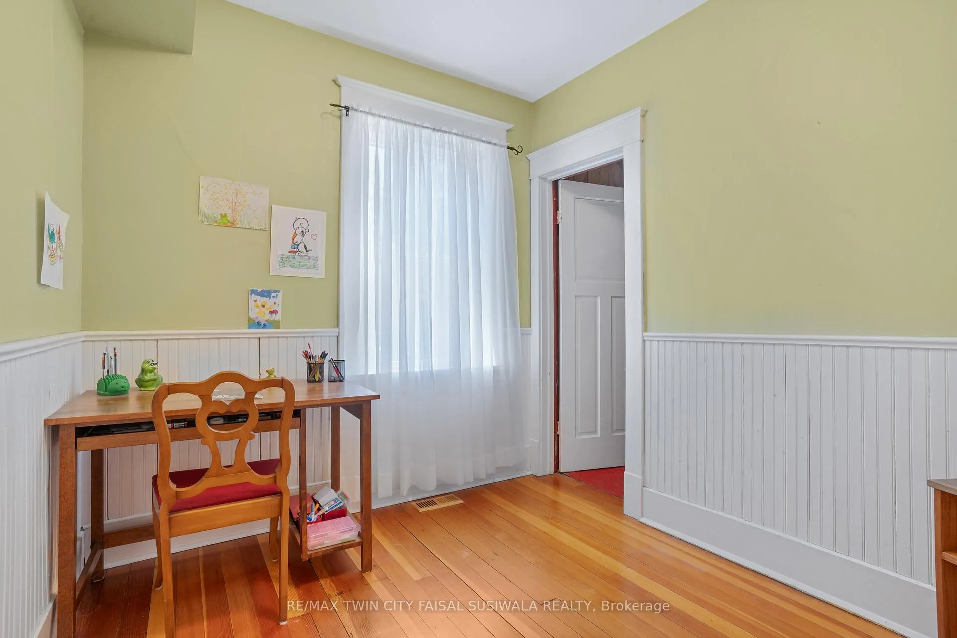 Photo 28 of 130 Moore Avenue, Kitchener — HOMEH