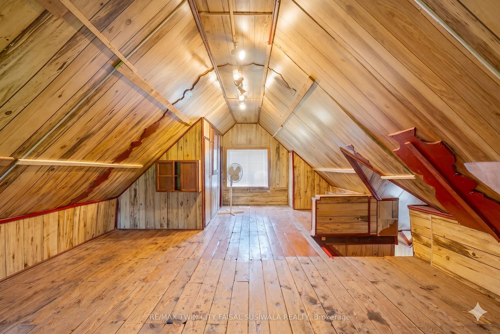 Photo 29 of 130 Moore Avenue, Kitchener — HOMEH