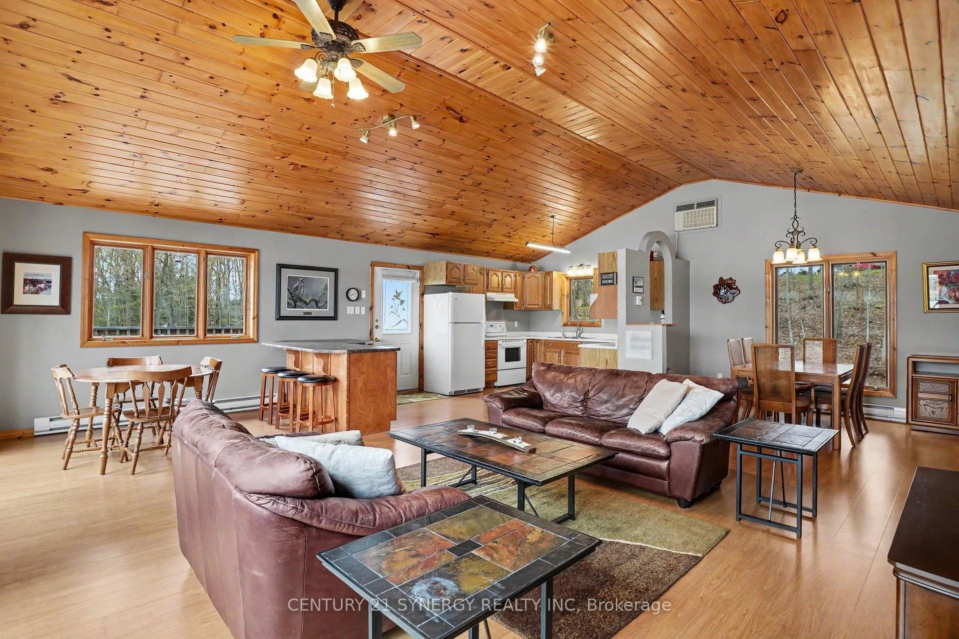 Photo 3 of 773 Sherbrooke Drive, Frontenac, Frontenac South — HOMEH