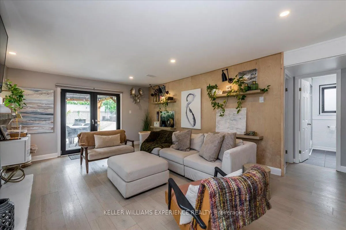 Photo 15 of 7 Glenridge Road, Barrie, Allandale Heights — HOMEH