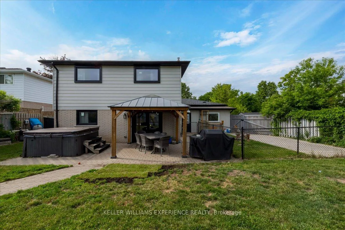Photo 33 of 7 Glenridge Road, Barrie, Allandale Heights — HOMEH