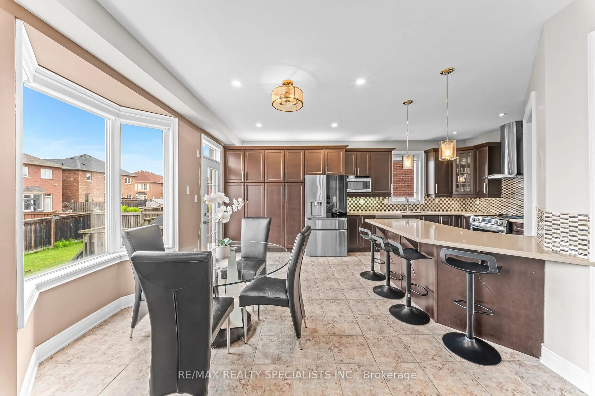 Photo 12 of 33 Delphinium Way, Brampton, Northwest Sandalwood Parkway — HOMEH