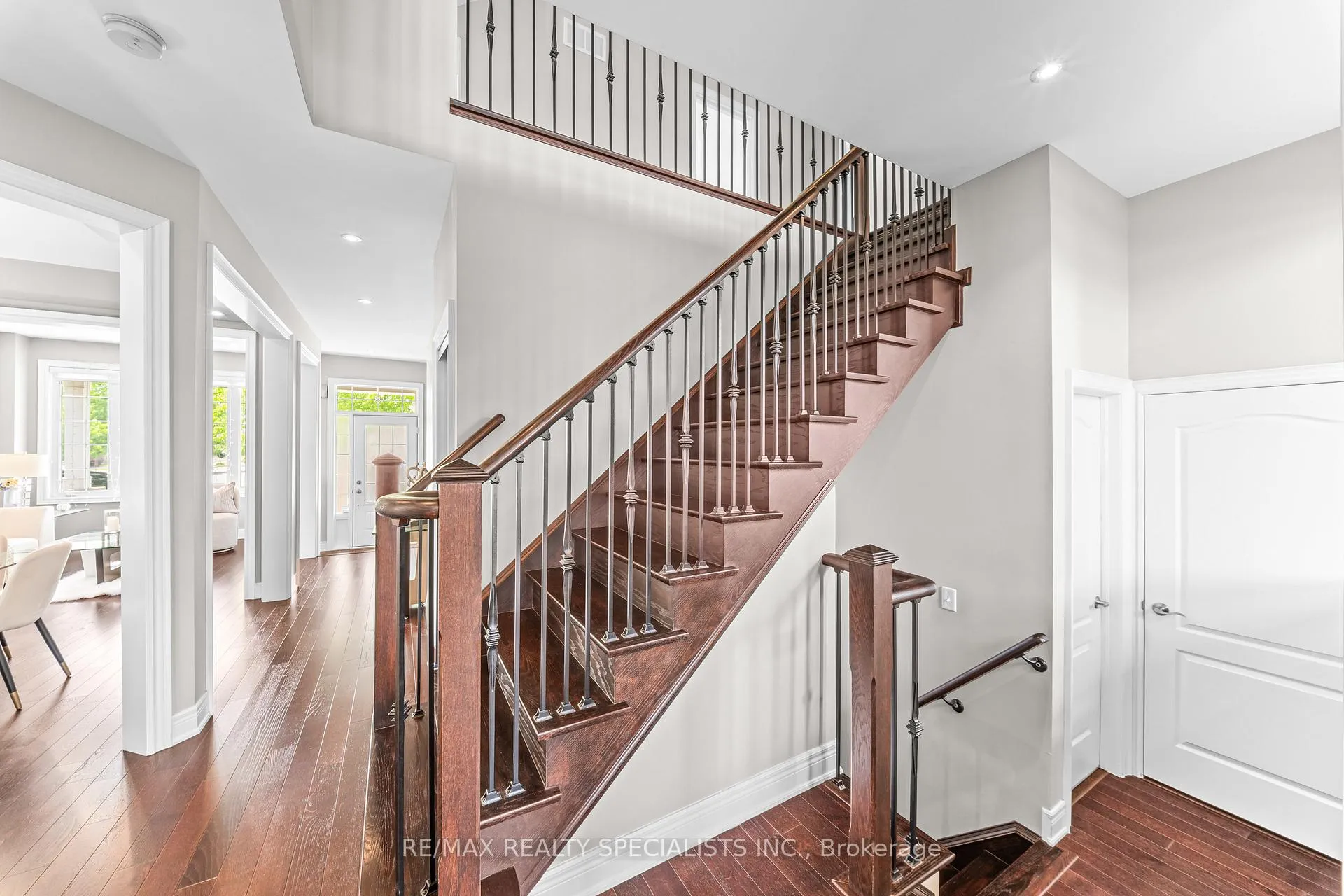 Photo 16 of 33 Delphinium Way, Brampton, Northwest Sandalwood Parkway — HOMEH