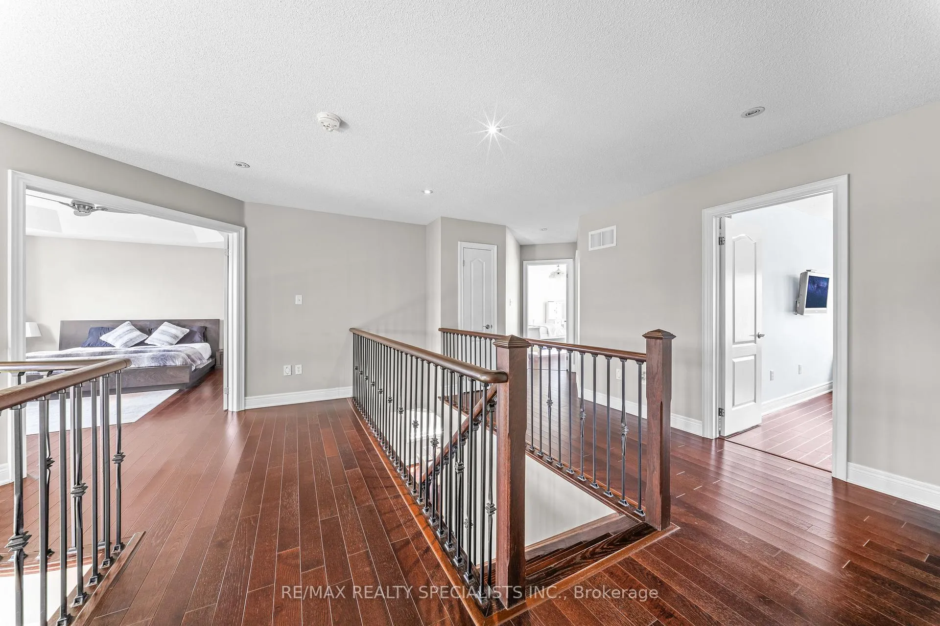 Photo 19 of 33 Delphinium Way, Brampton, Northwest Sandalwood Parkway — HOMEH
