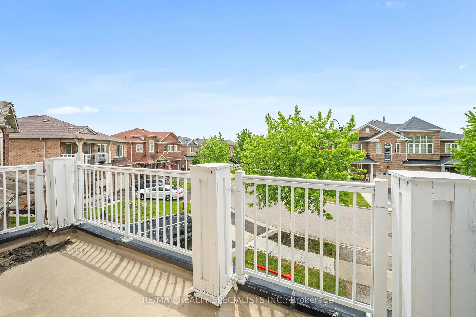 Photo 27 of 33 Delphinium Way, Brampton, Northwest Sandalwood Parkway — HOMEH