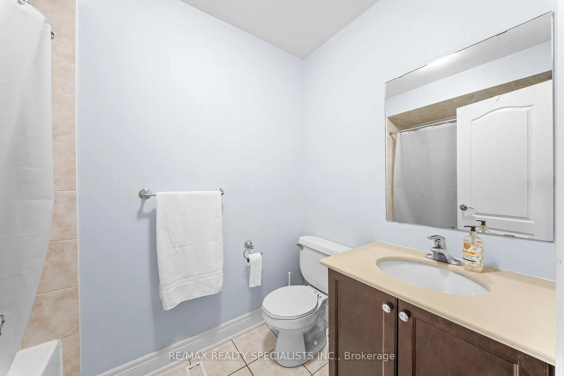 Photo 28 of 33 Delphinium Way, Brampton, Northwest Sandalwood Parkway — HOMEH