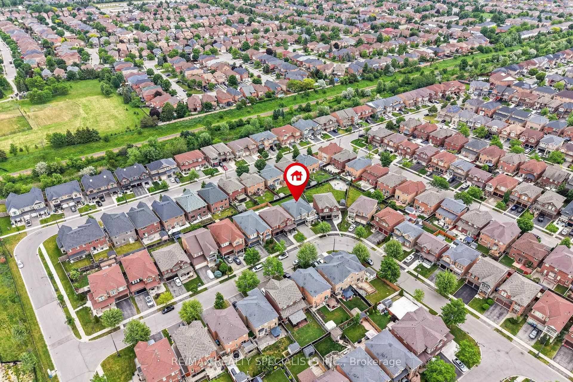 Photo 32 of 33 Delphinium Way, Brampton, Northwest Sandalwood Parkway — HOMEH